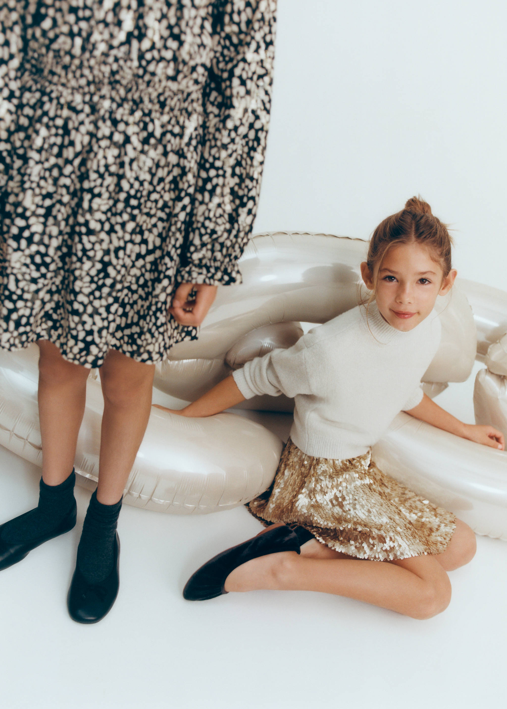 Velvet ballerinas - Details of the article 9