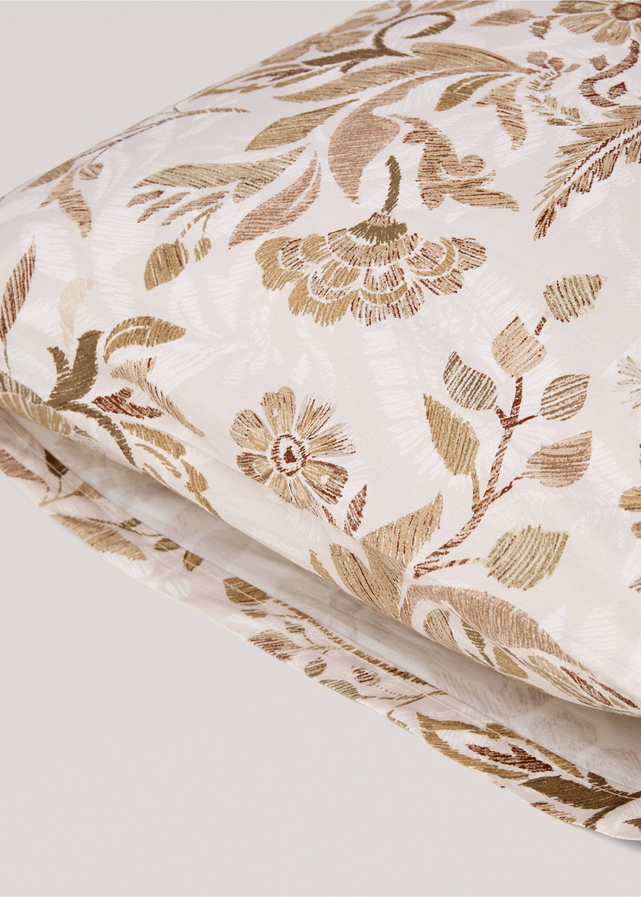 Taie d'oreiller percale de coton motif fleuri 50x75 cm - Détail de l'article 3, Beige. Ref: 77067702-00.