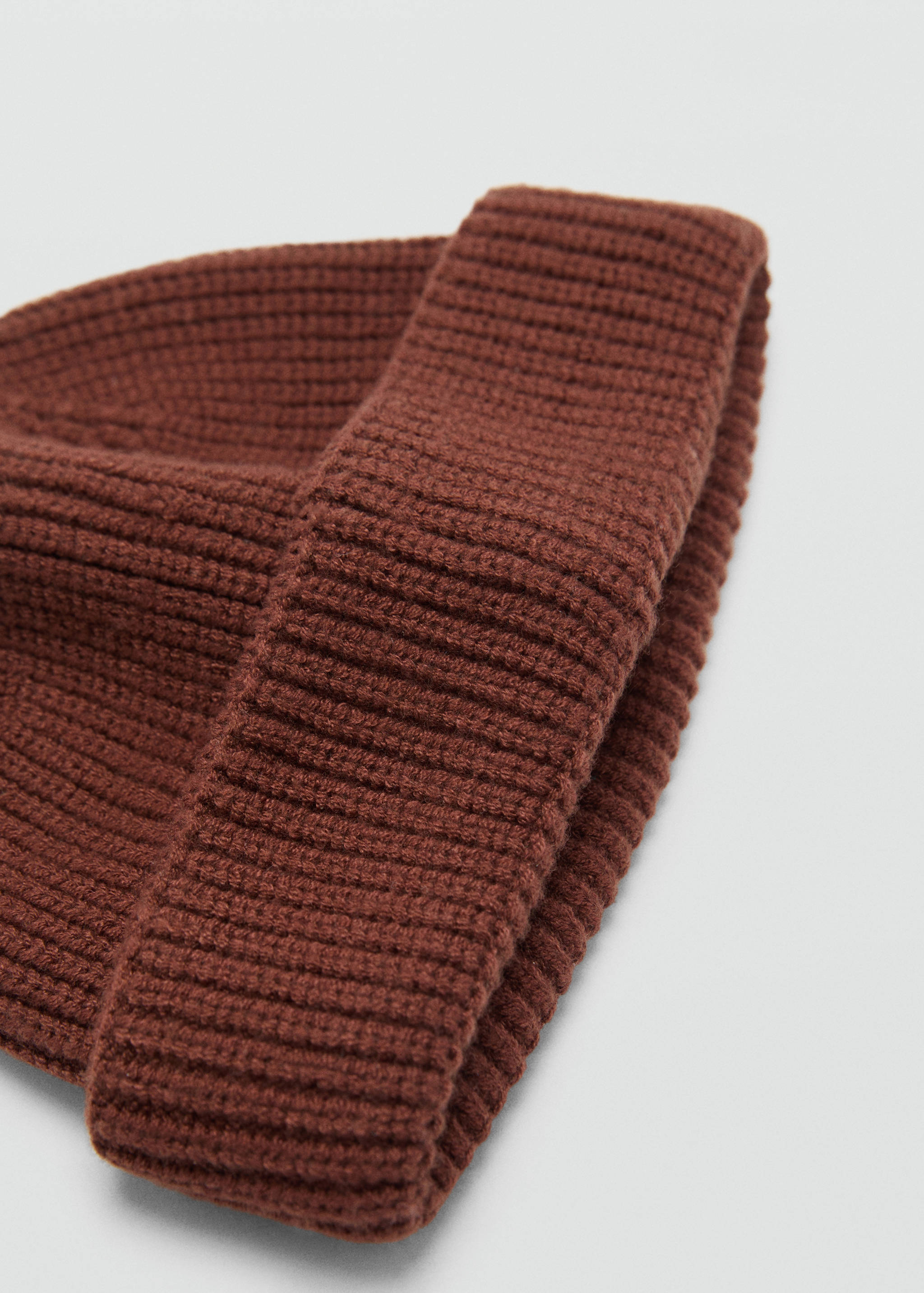 Rib-knit cap - Medium plane