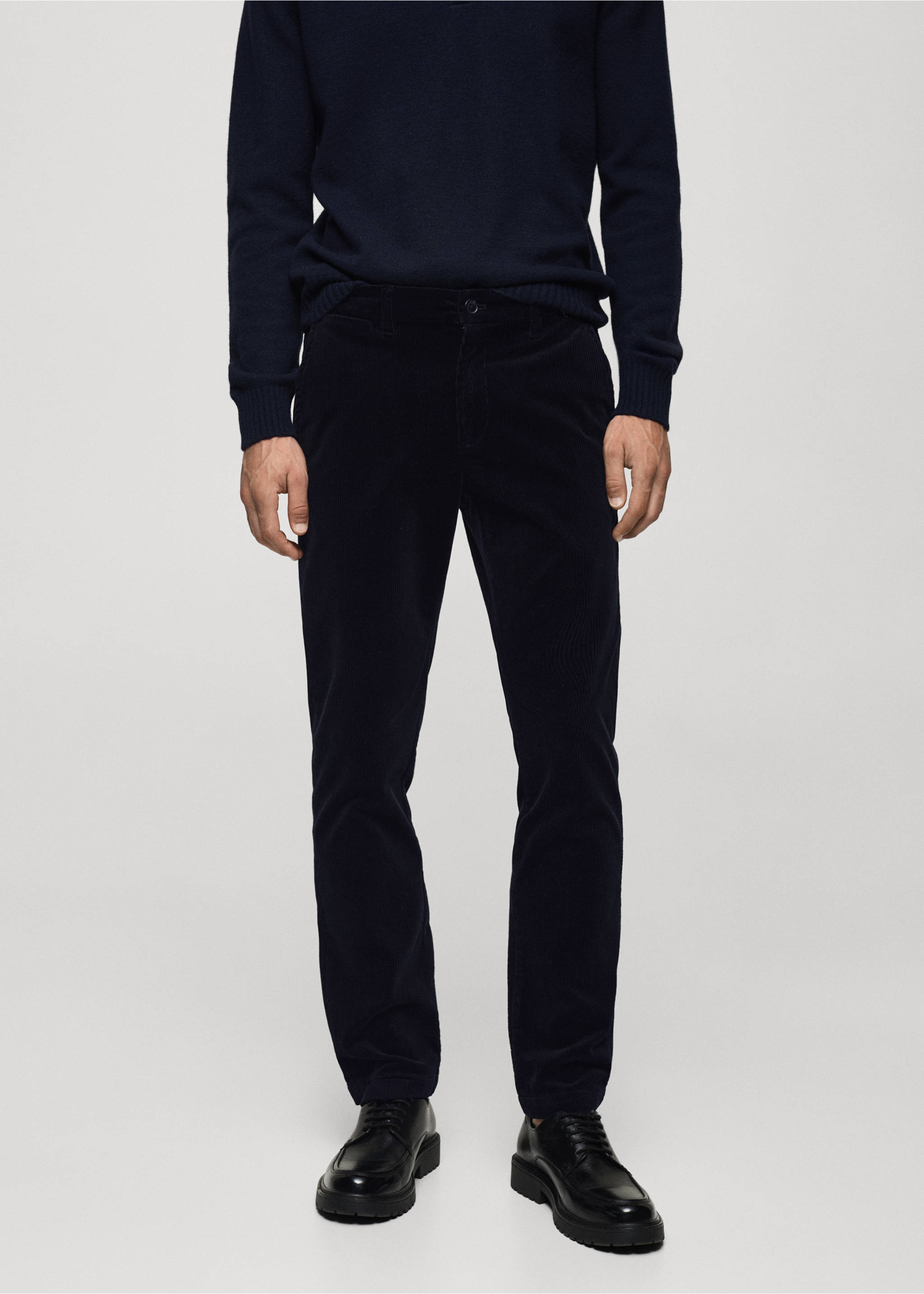 Corduroy slim-fit trousers - Medium plane, Dark Navy. Ref: 77067913-00.