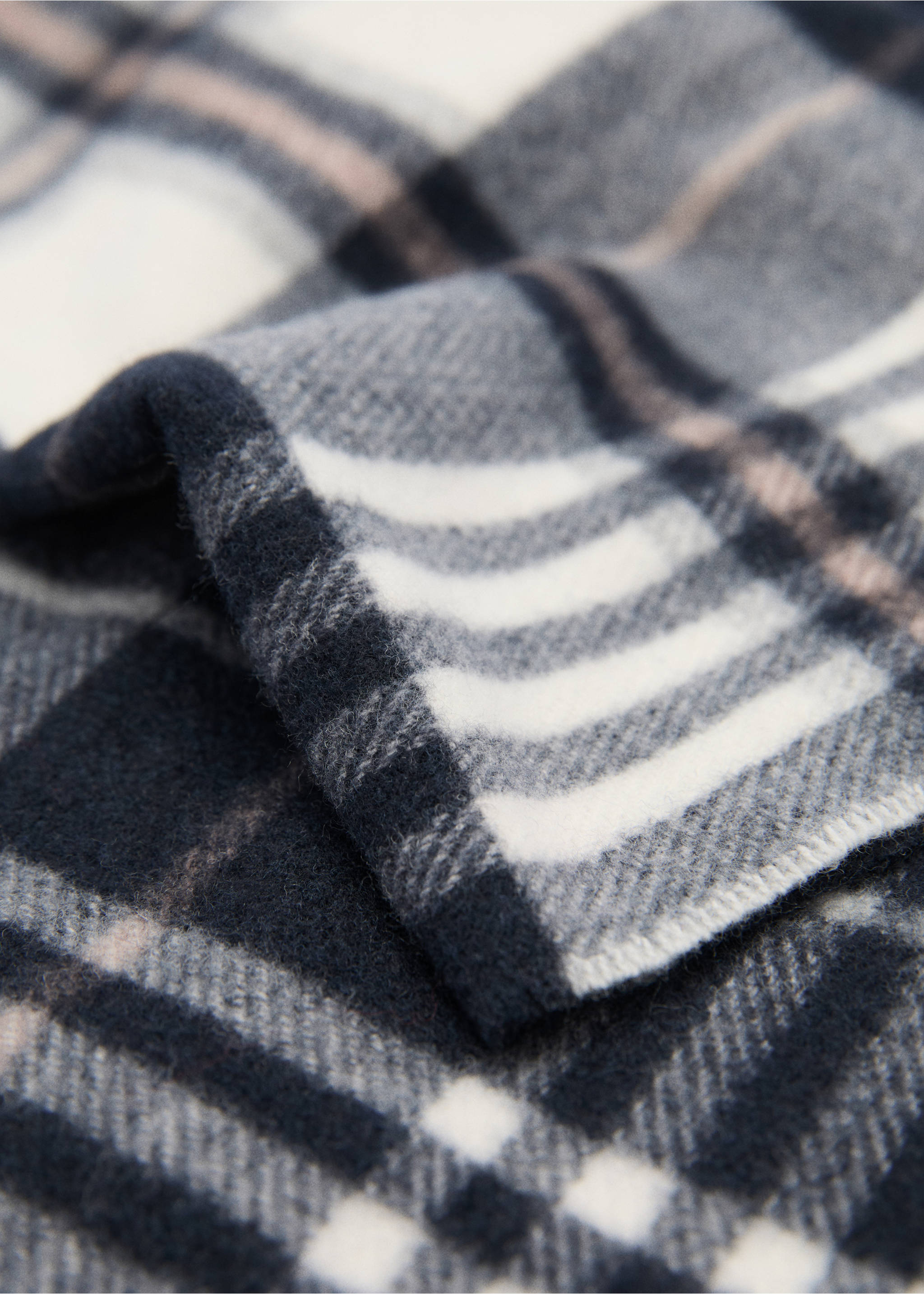 Check fringed scarf - Medium plane, Beige. Ref: 77068263-00.