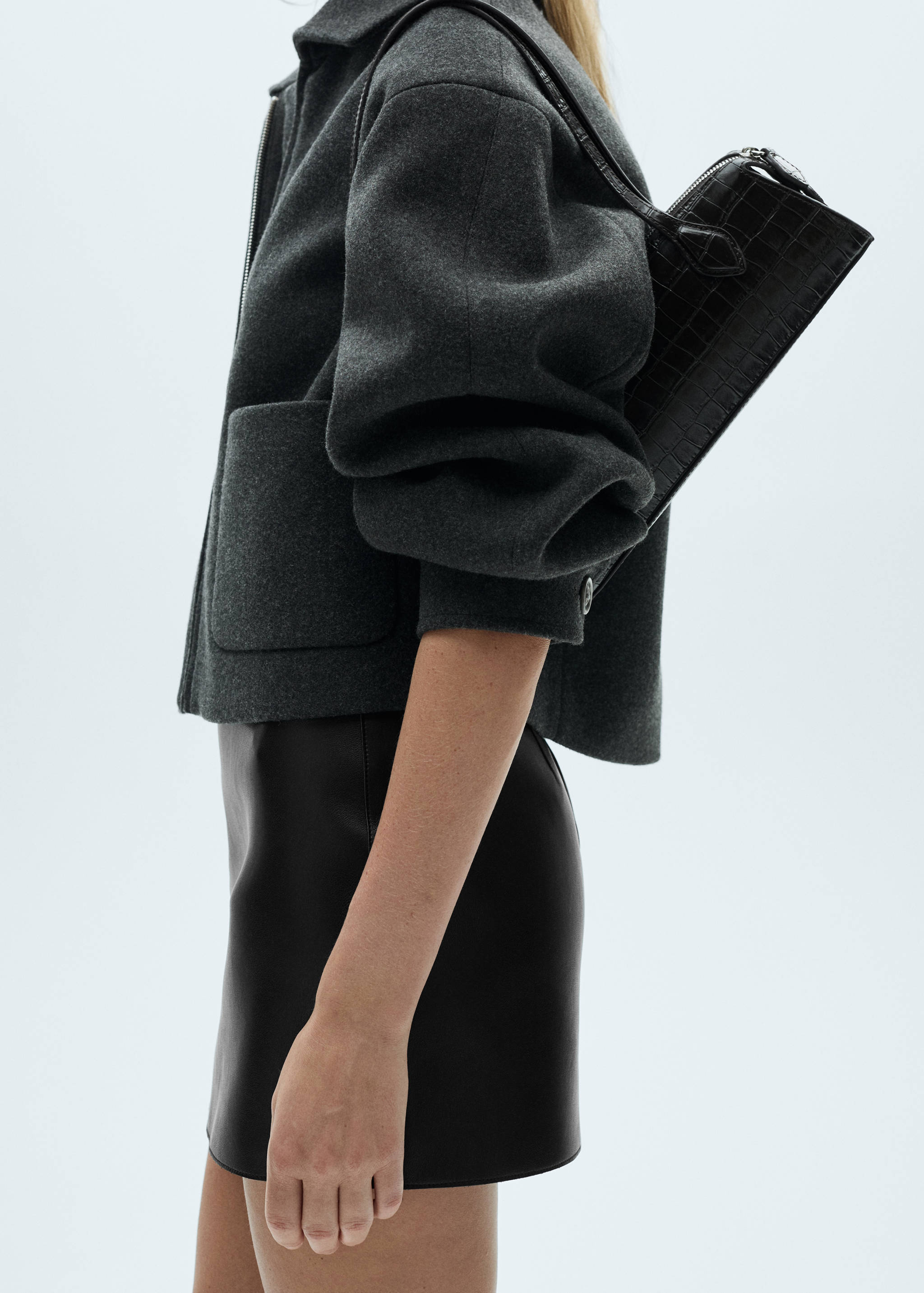 Faux-leather mini-skirt - Details of the article 6