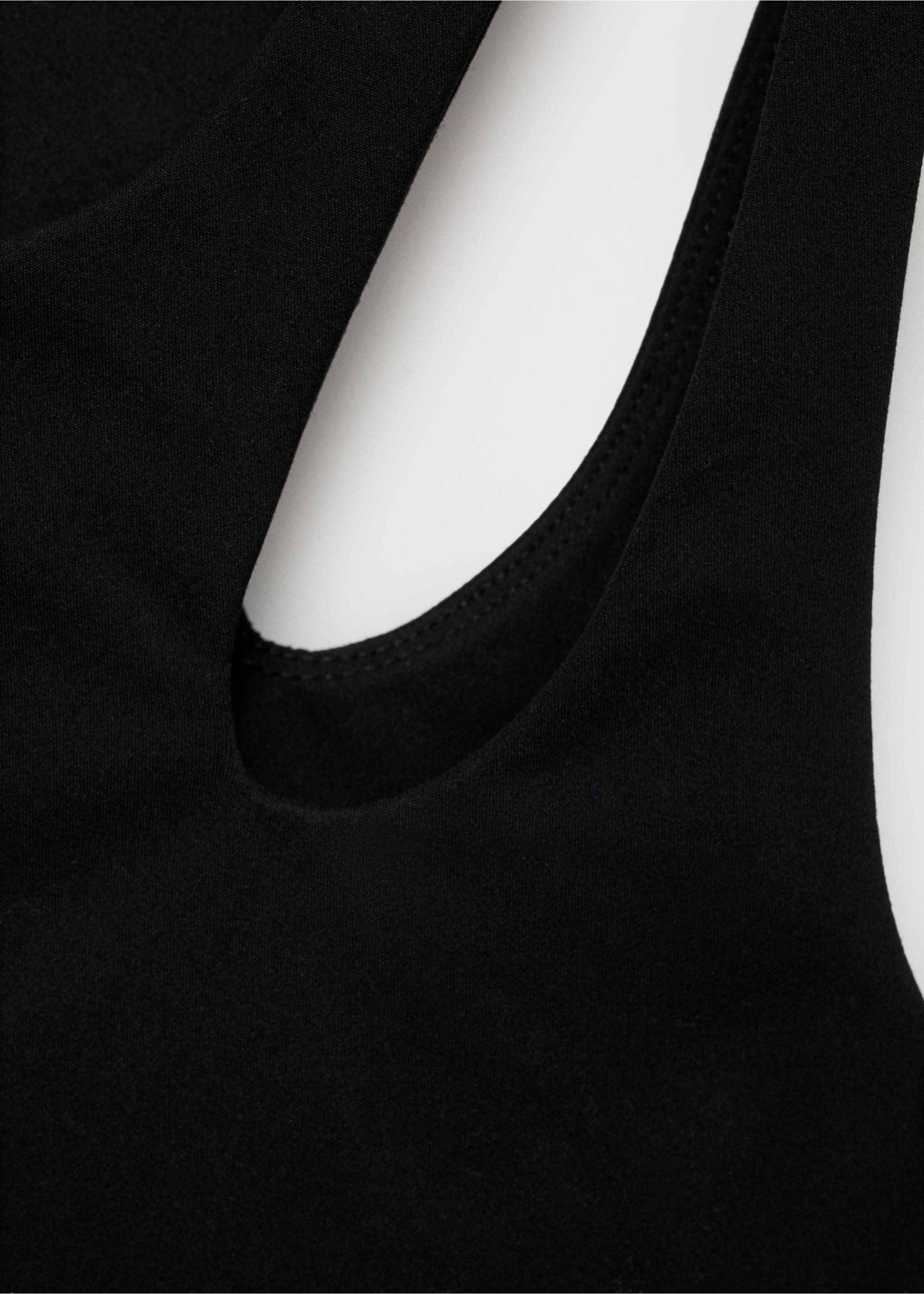 Asymmetrisches Top - Detail des Artikels 8, Schwarz. Ref: 77068272-00.