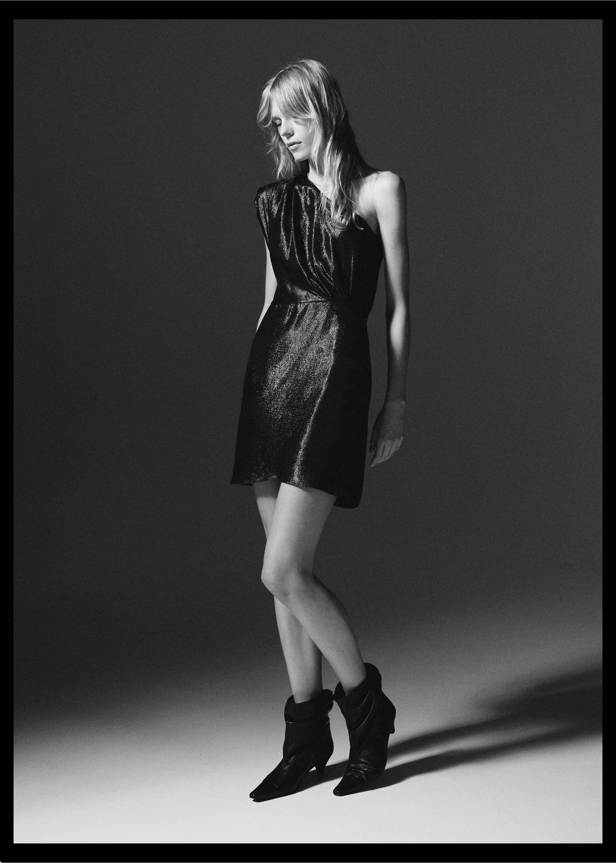 Textured asymmetrical dress - Details of the article 6, Black. Ref: 77068276-00.