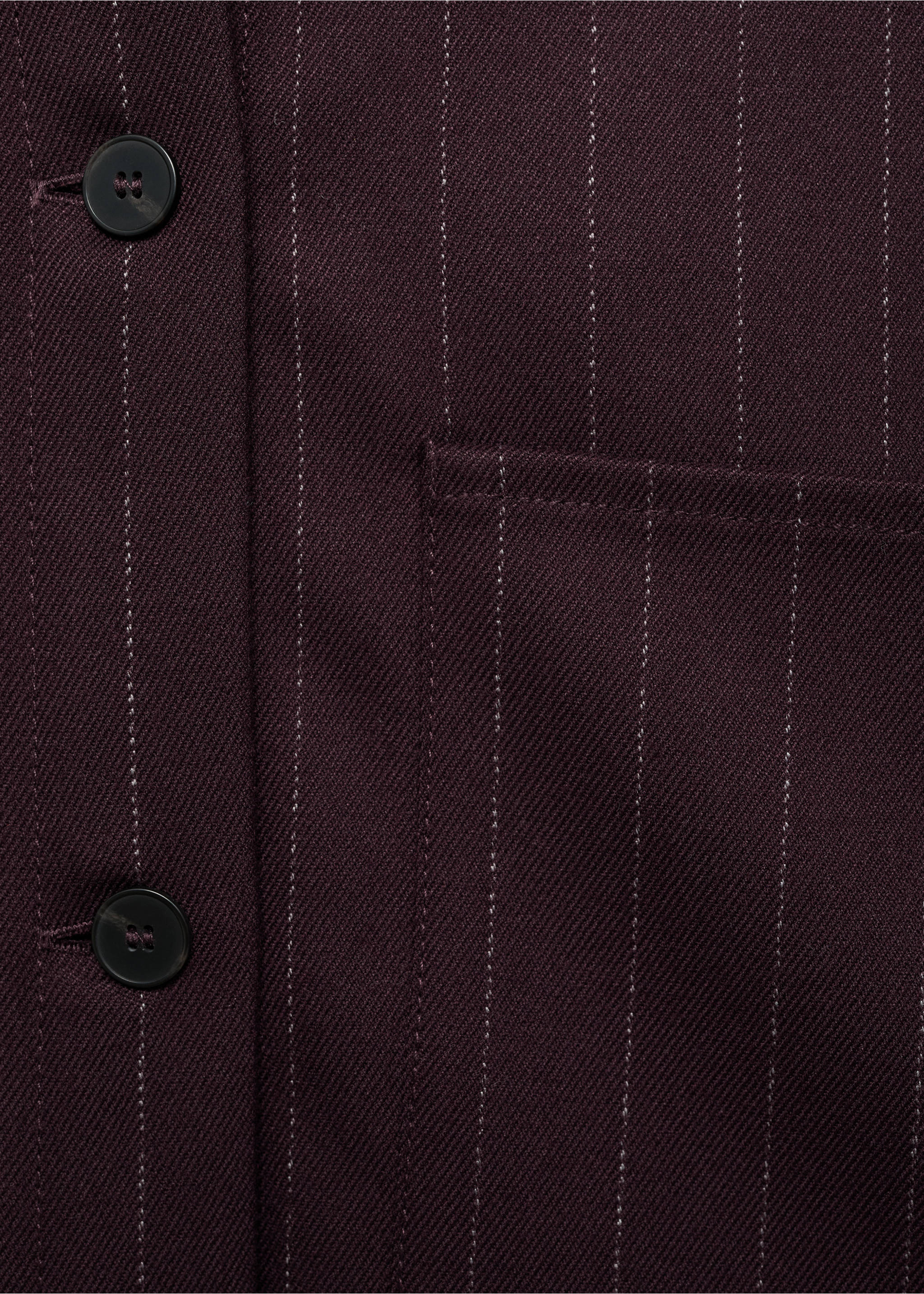 Pinstripe overshirt - Details of the article 8, Wine. Ref: 77068280-00.