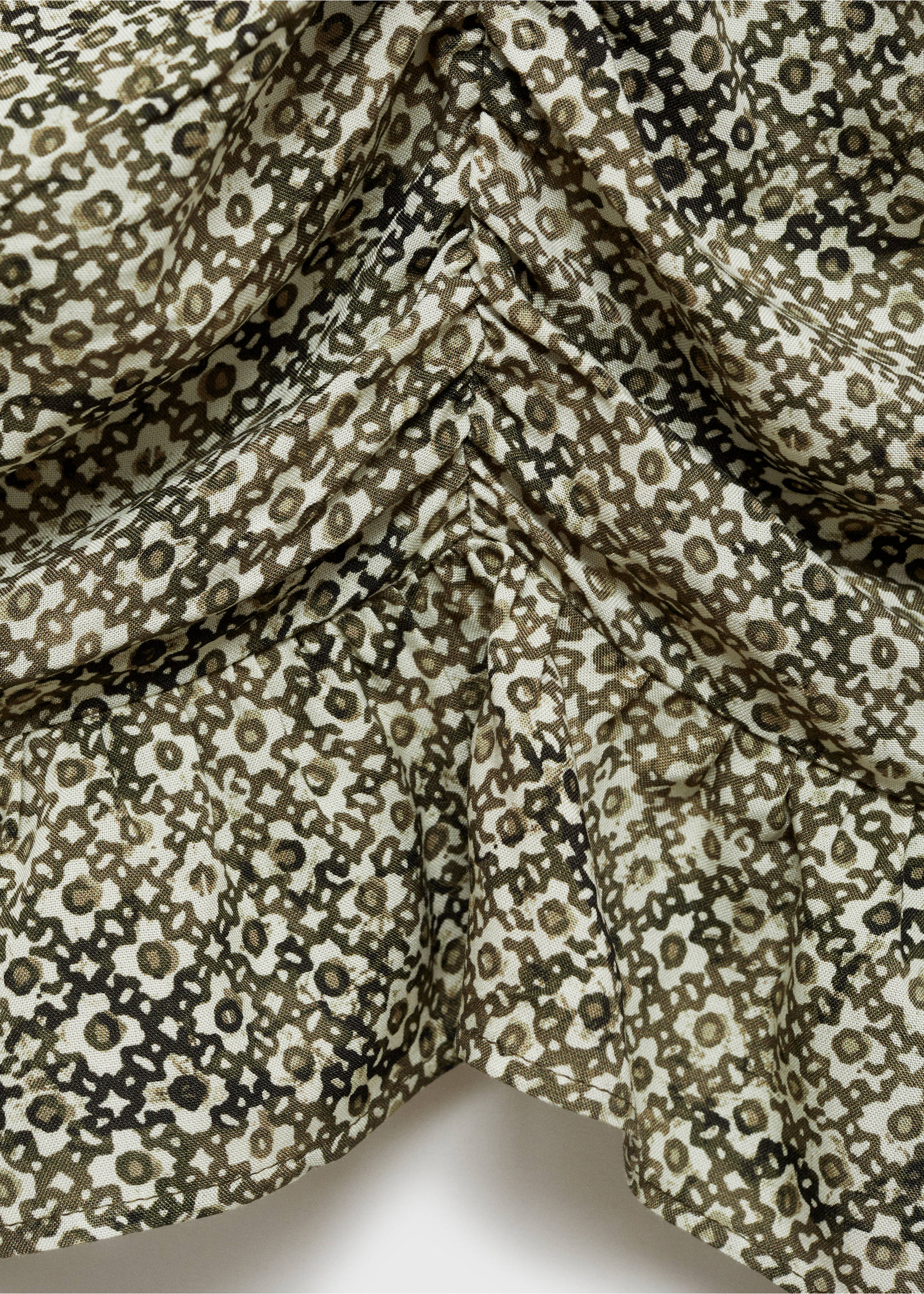 Geblümtes Kleid mit gerafftem Detail - Detail des Artikels 0, Khaki. Ref: 77068281-00.