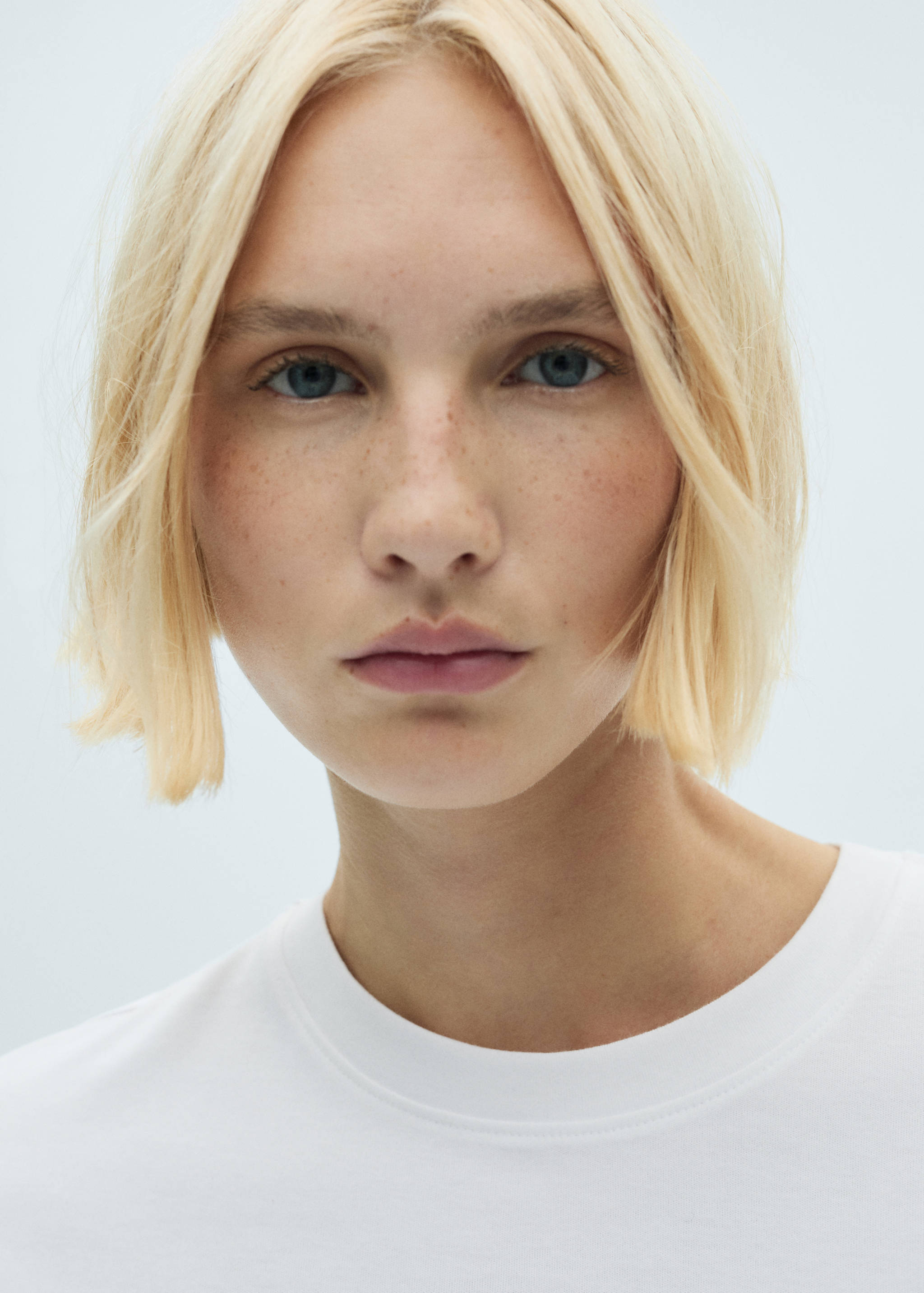 100% cotton oversized t-shirt - Details of the article 1