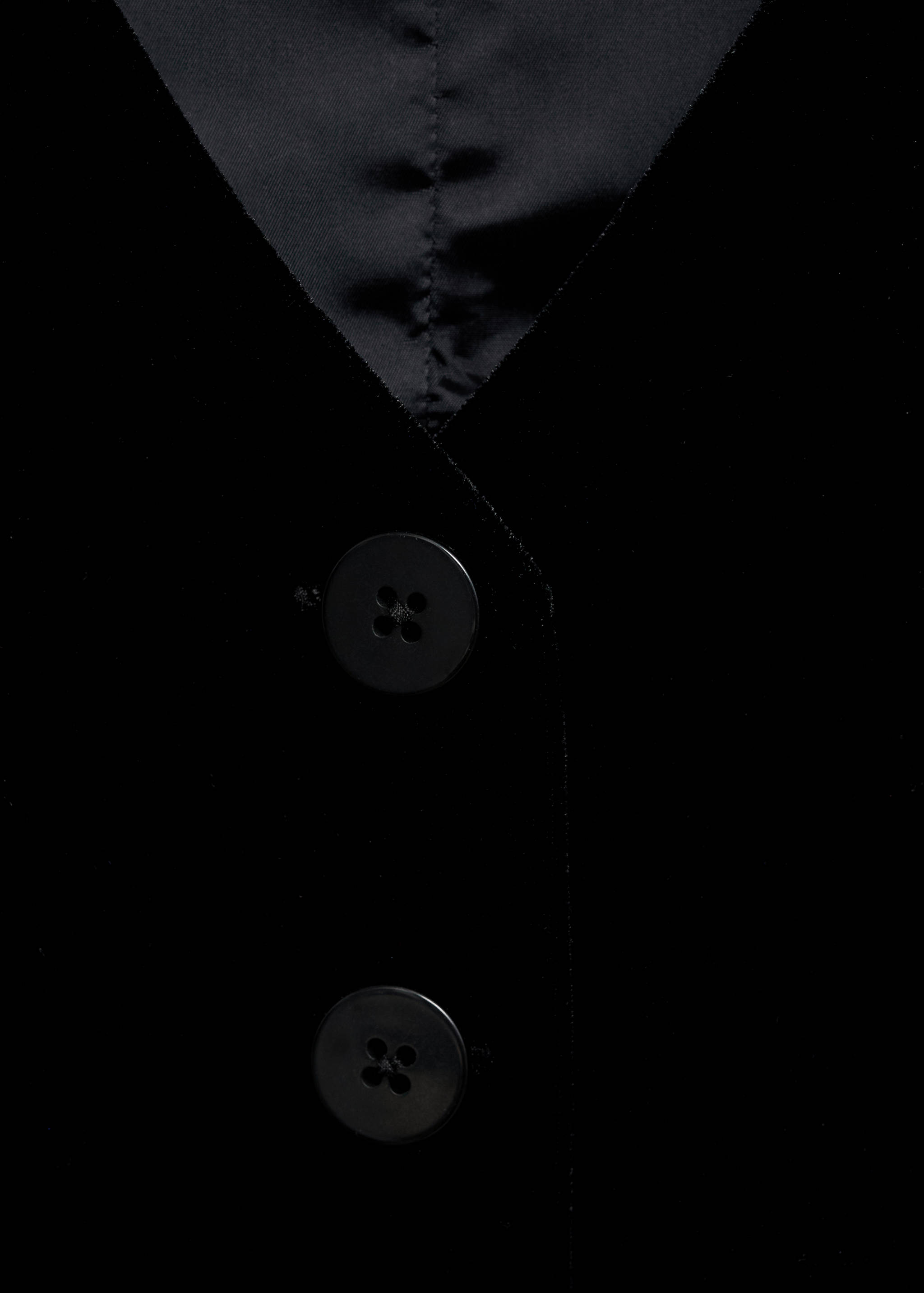 Samtweste in Cropped-Länge - Detail des Artikels 8