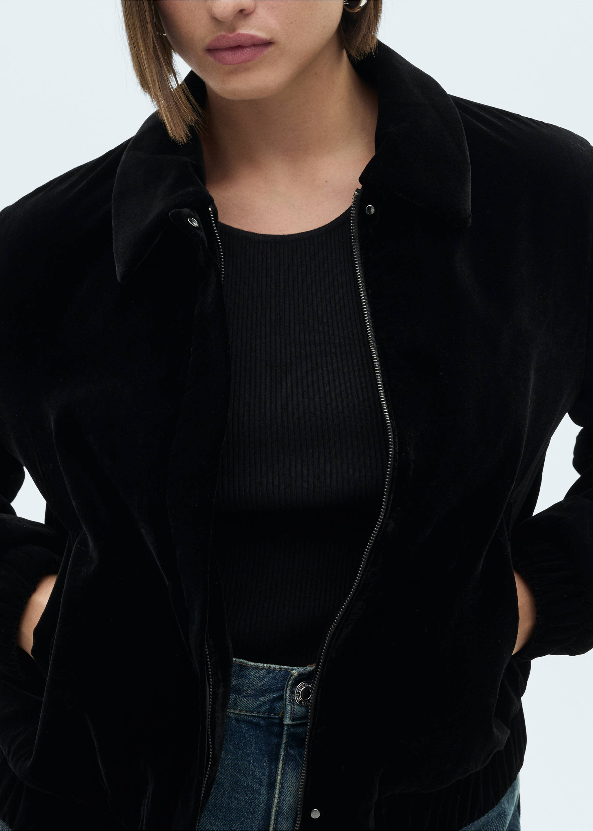 Velvet Bomber Jacket - Details of the article 4, Black. Ref: 77069237-00.