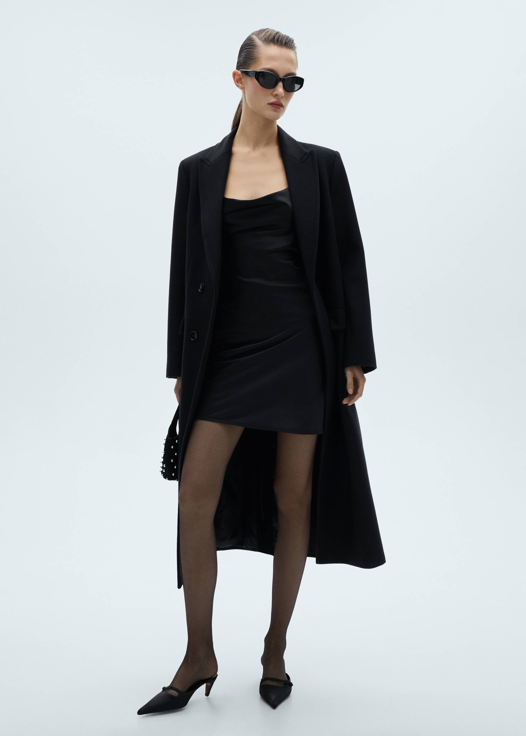 Kurzes Kleid mit gekreuztem Rücken - Allgemeine Ansicht