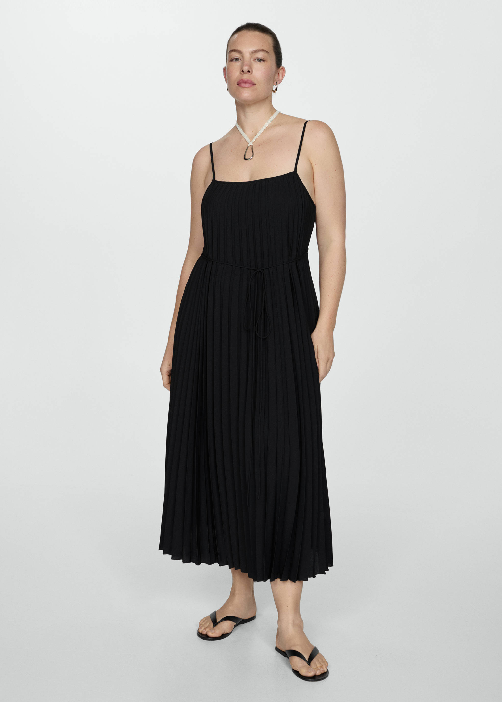 Plisowana sukienka z wiązaniem - Szczegóły artykułu 3