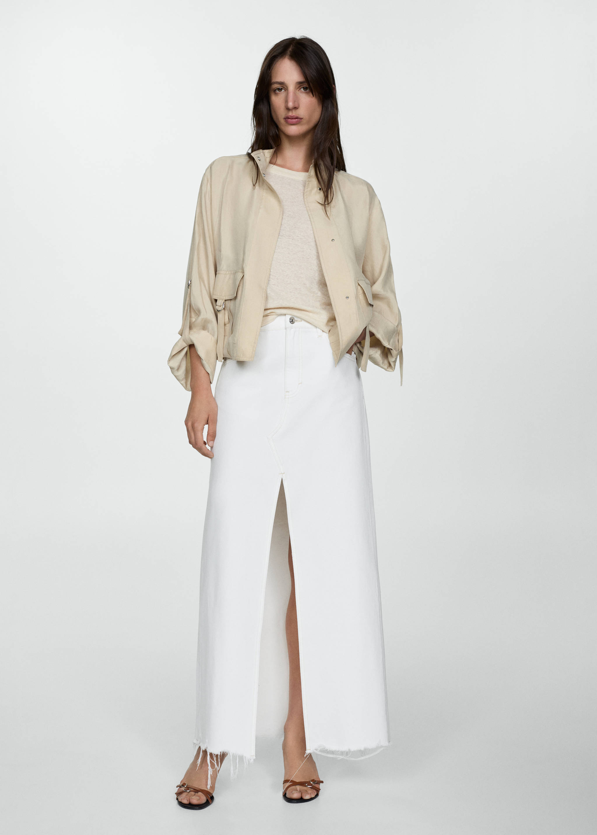 Falda vaquera abertura - Plano general