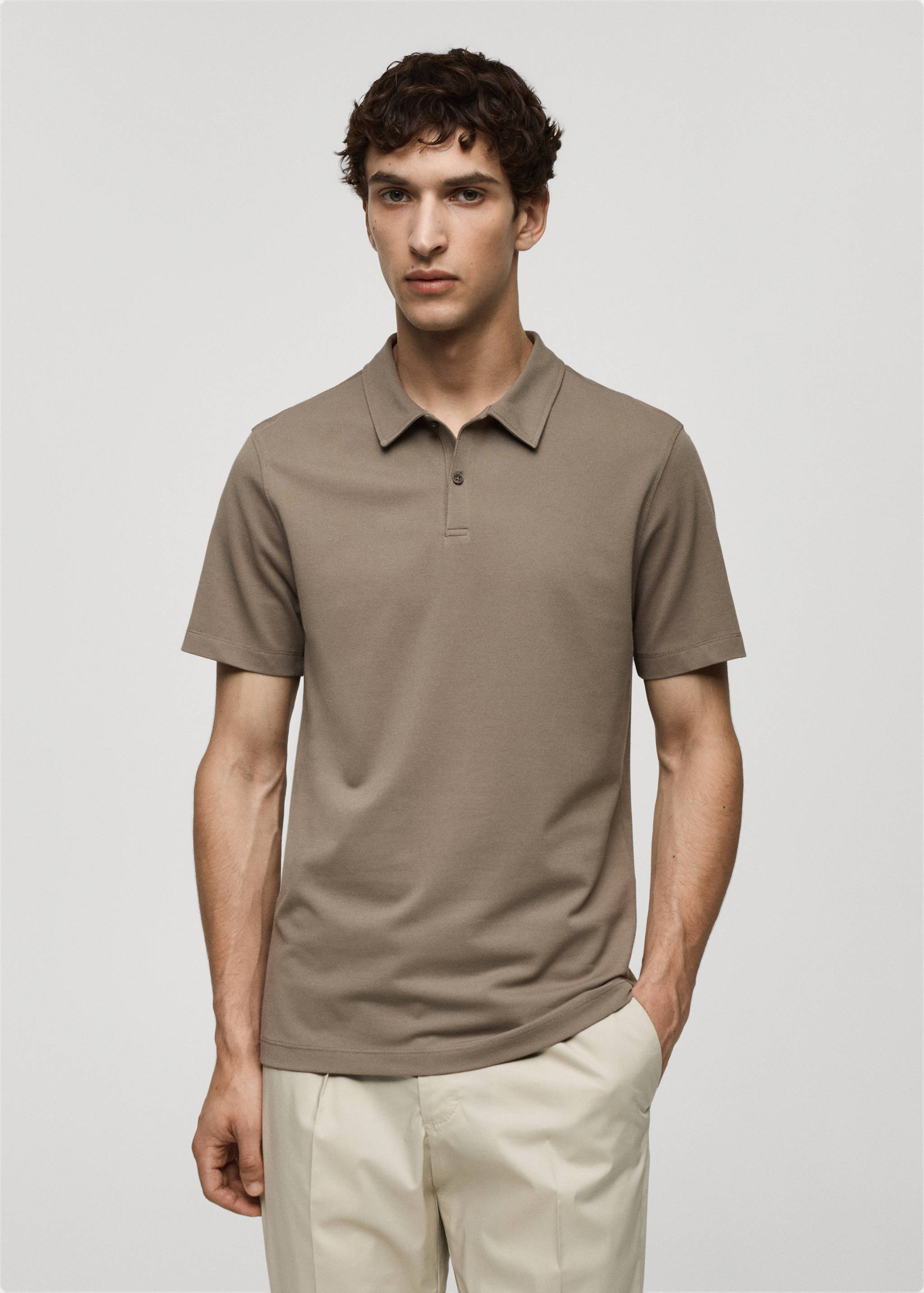 Polo slim fit algodón piqué textura - Plano medio