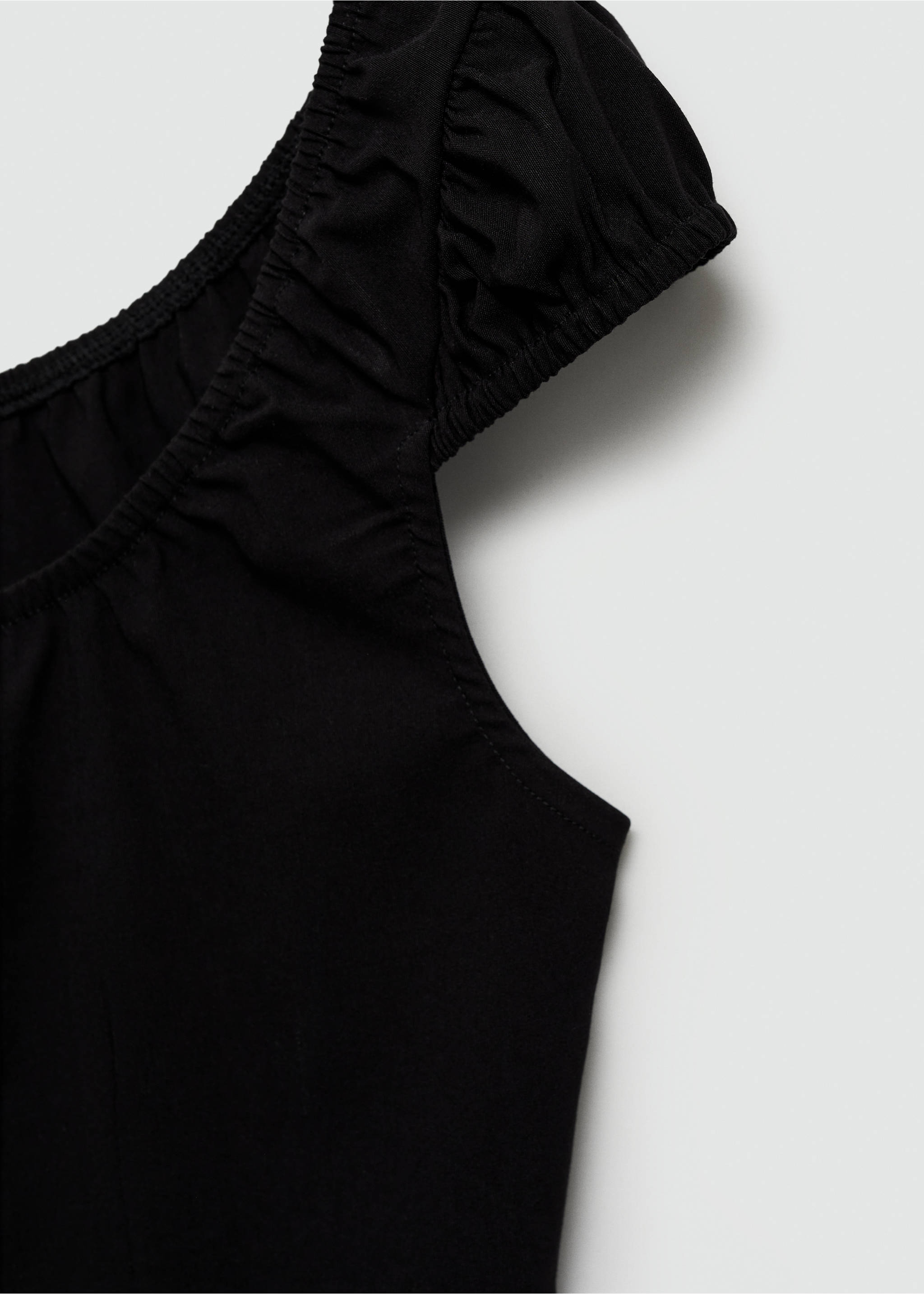 Buttoned crop top - Details of the article 8, Black. Ref: 77070357-00.