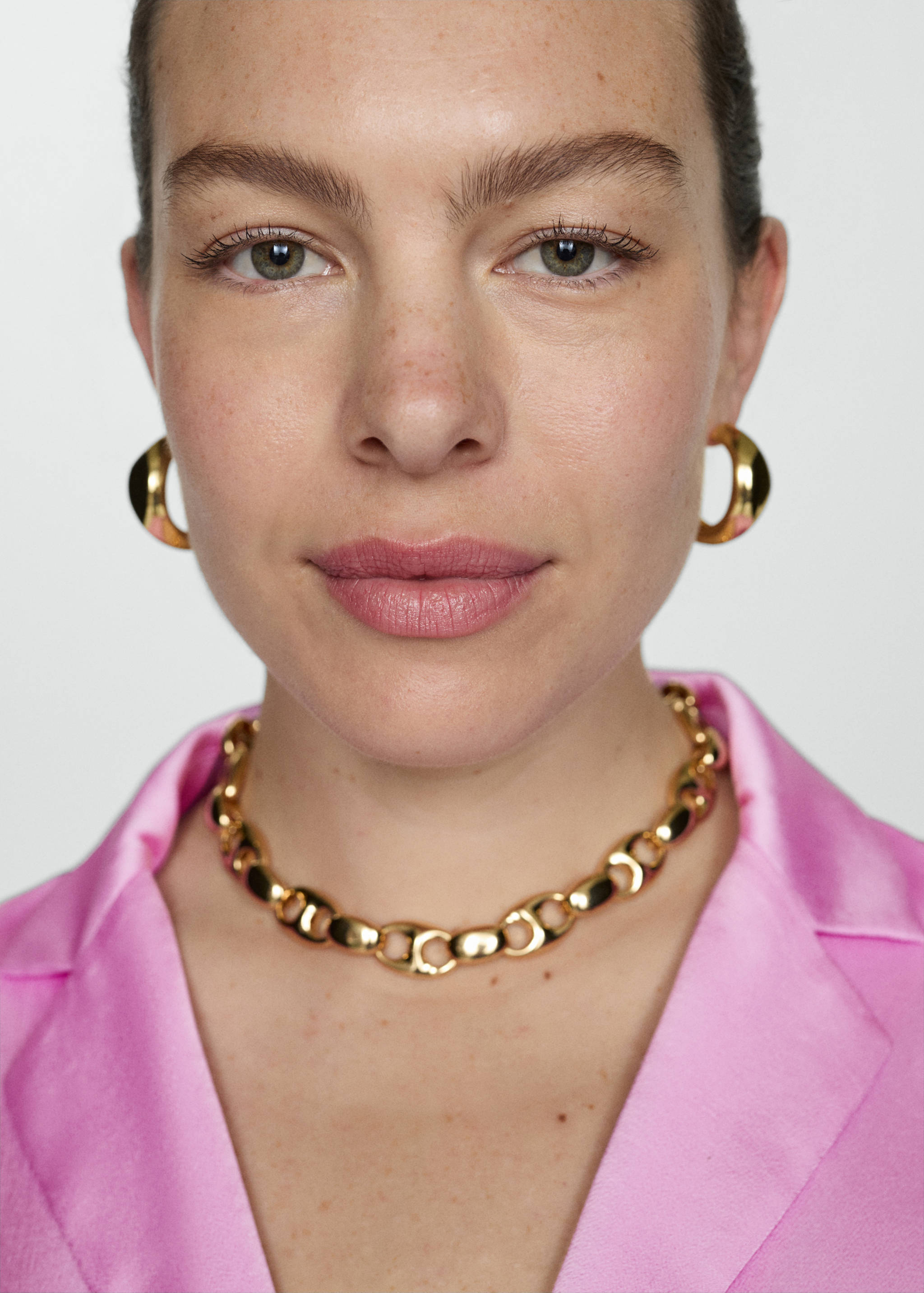 Soepelvallende satijnen blouse - Detail van het artikel 4