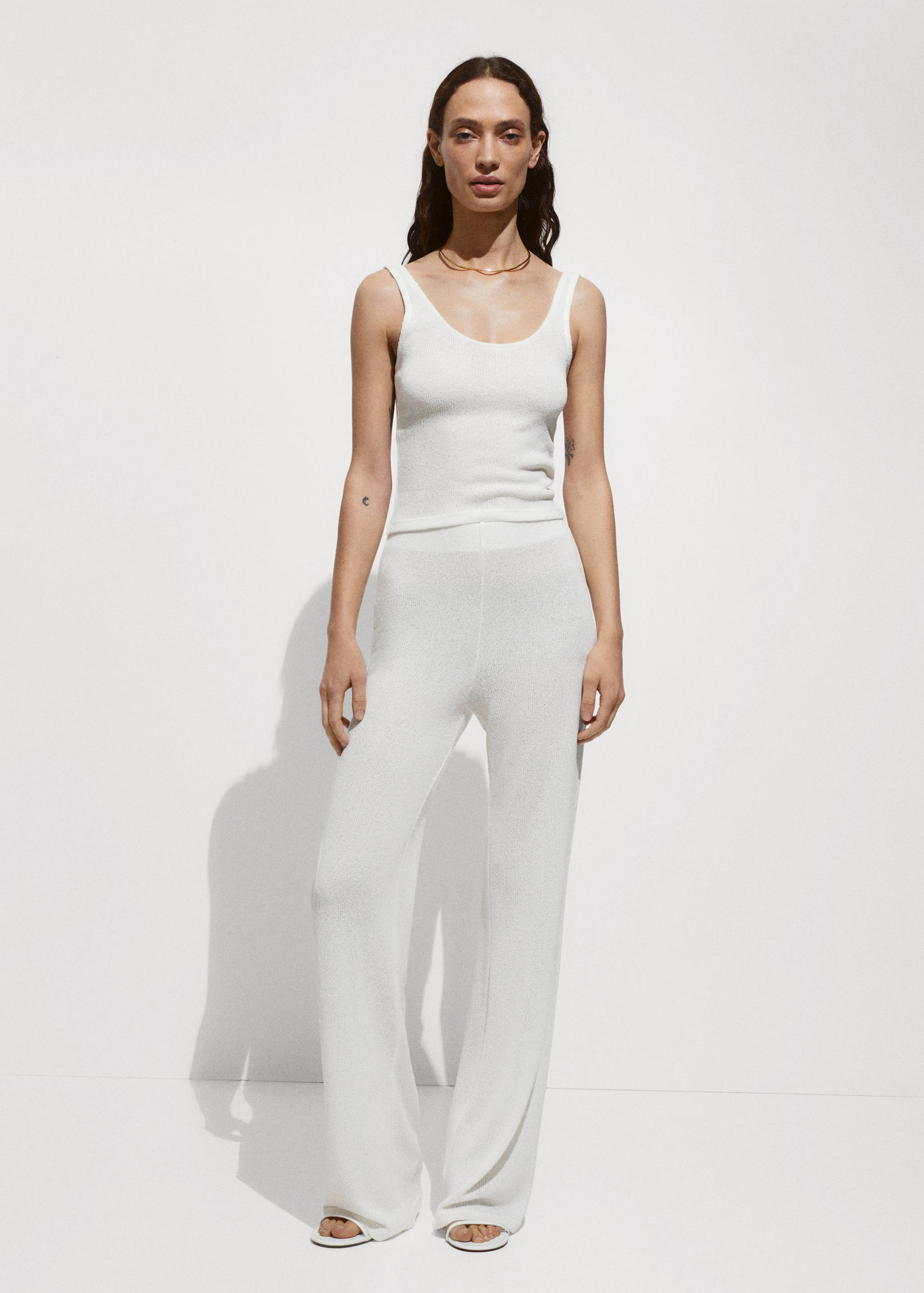 Top na ramiączkach z dzianiny - Plan ogólny