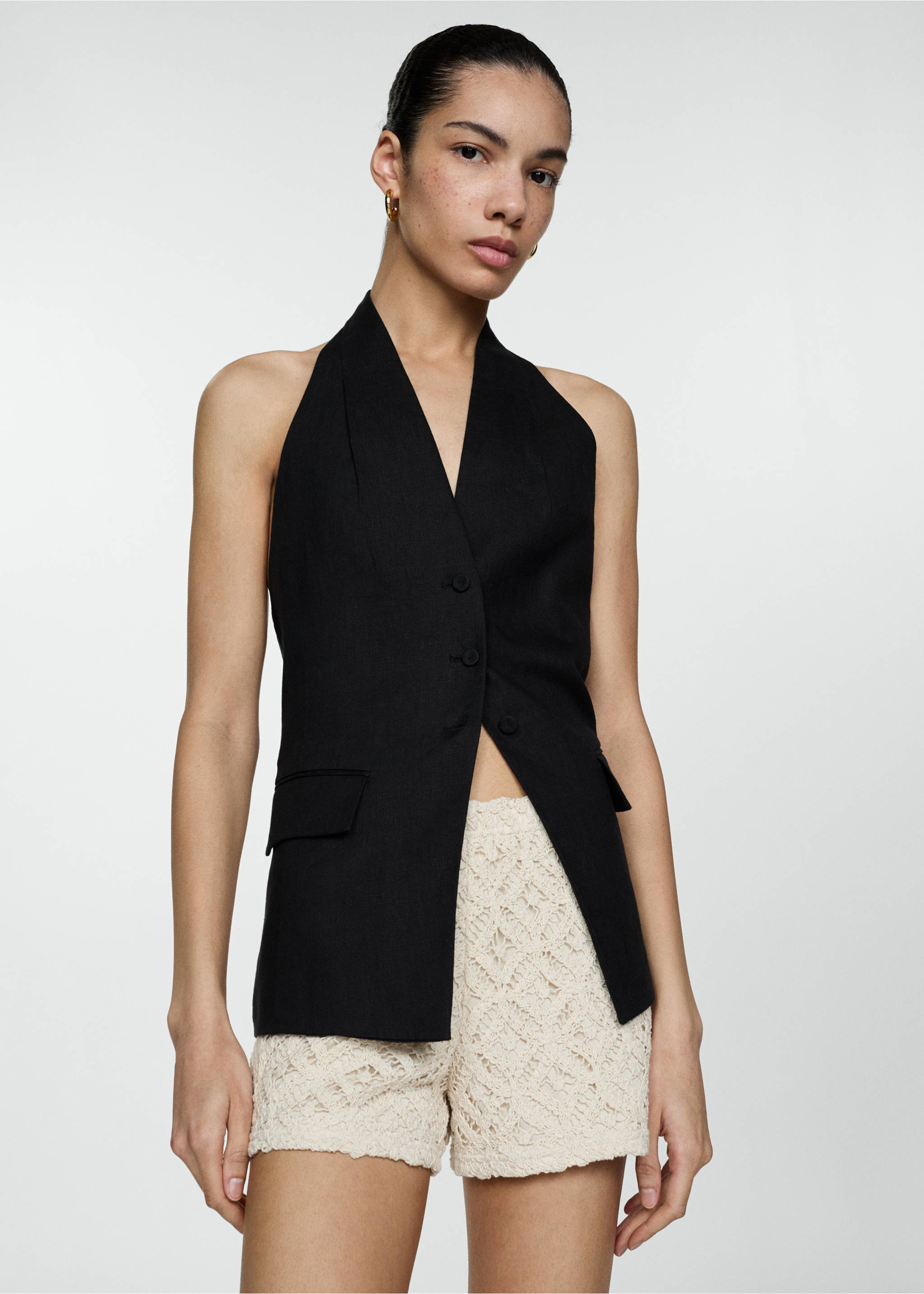 Crochet straight-fit shorts - Details of the article 2, Beige. Ref: 77070367-00.