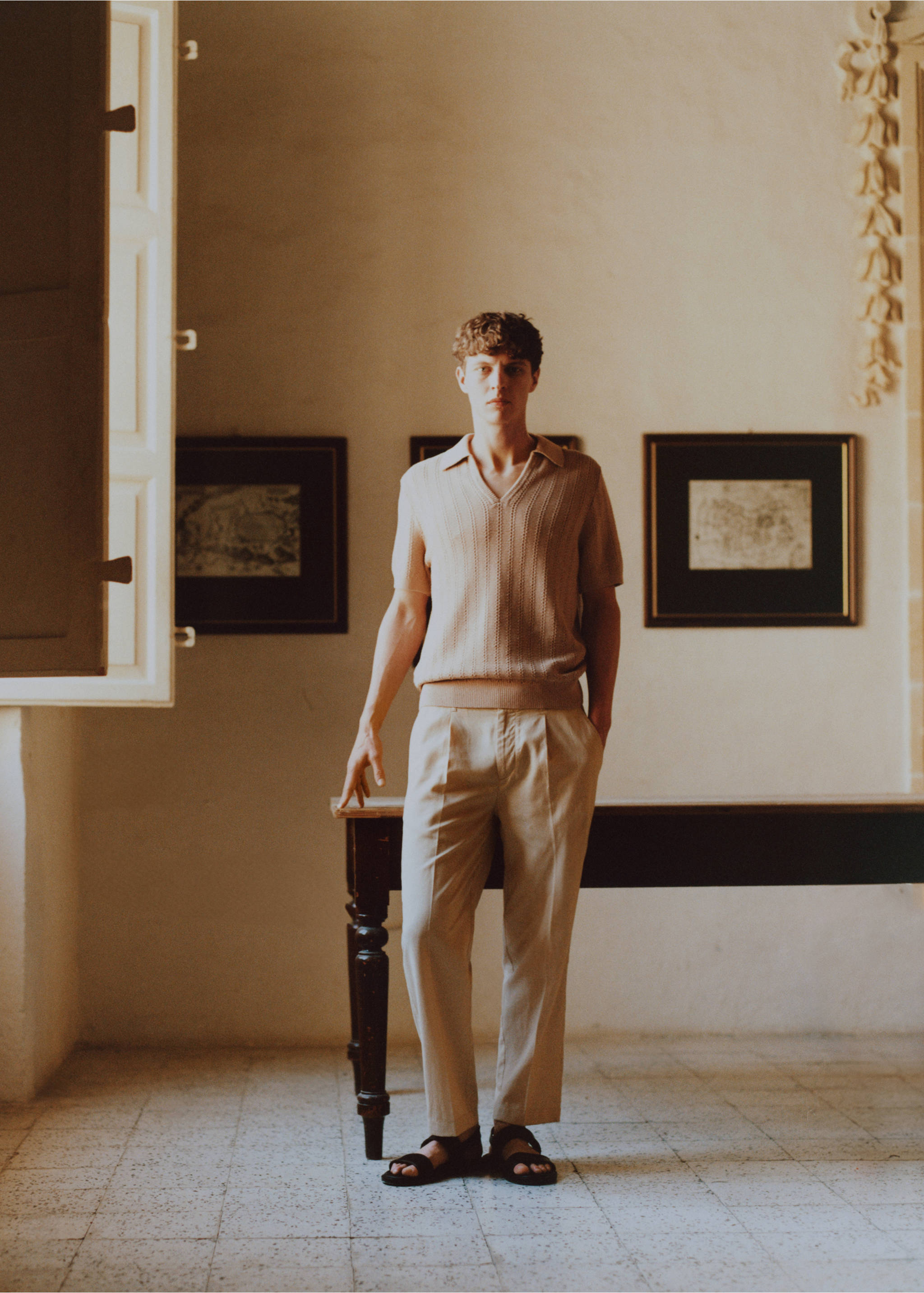 Cotton lyocell pleated trousers - Details of the article 5, Vanilla. Ref: 77070562-00.