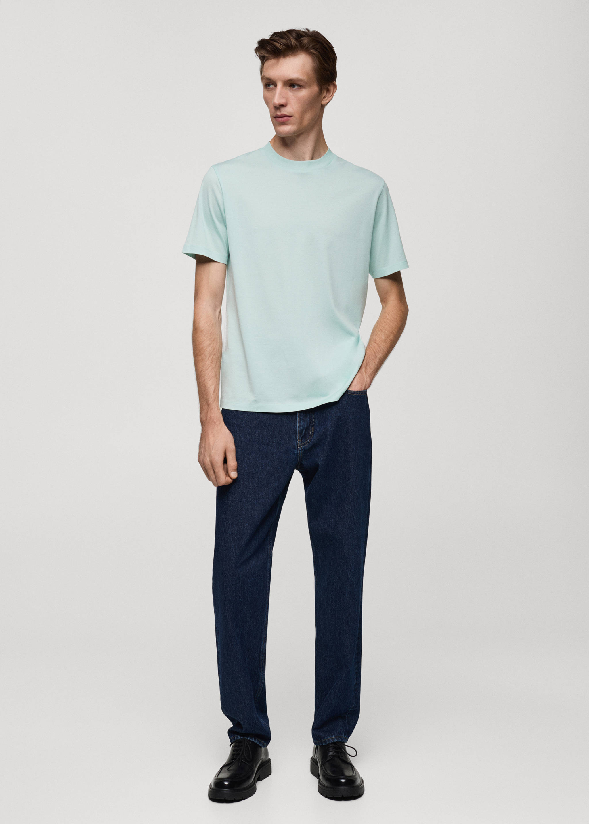 Slim-Fit-T-Shirt aus 100 % Baumwolle - Allgemeine Ansicht