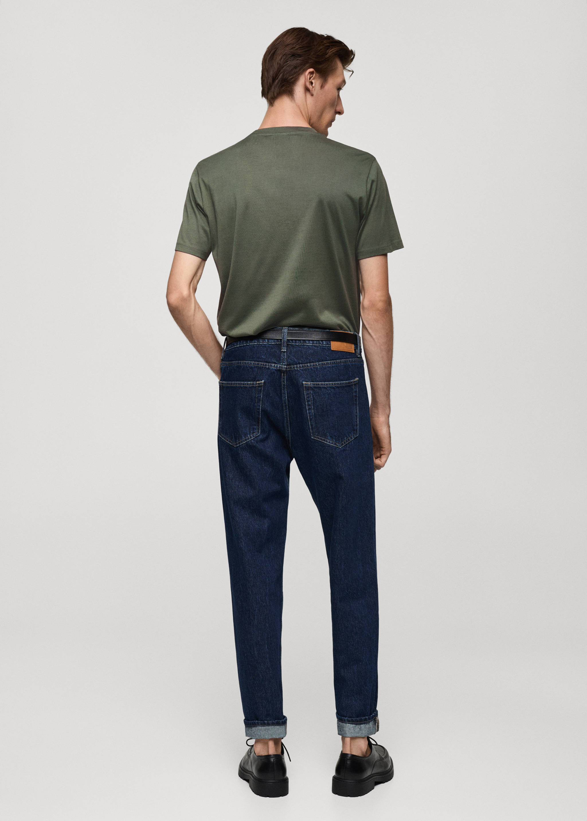 Slim-Fit-T-Shirt aus 100 % Baumwolle - Rückseite des Artikels