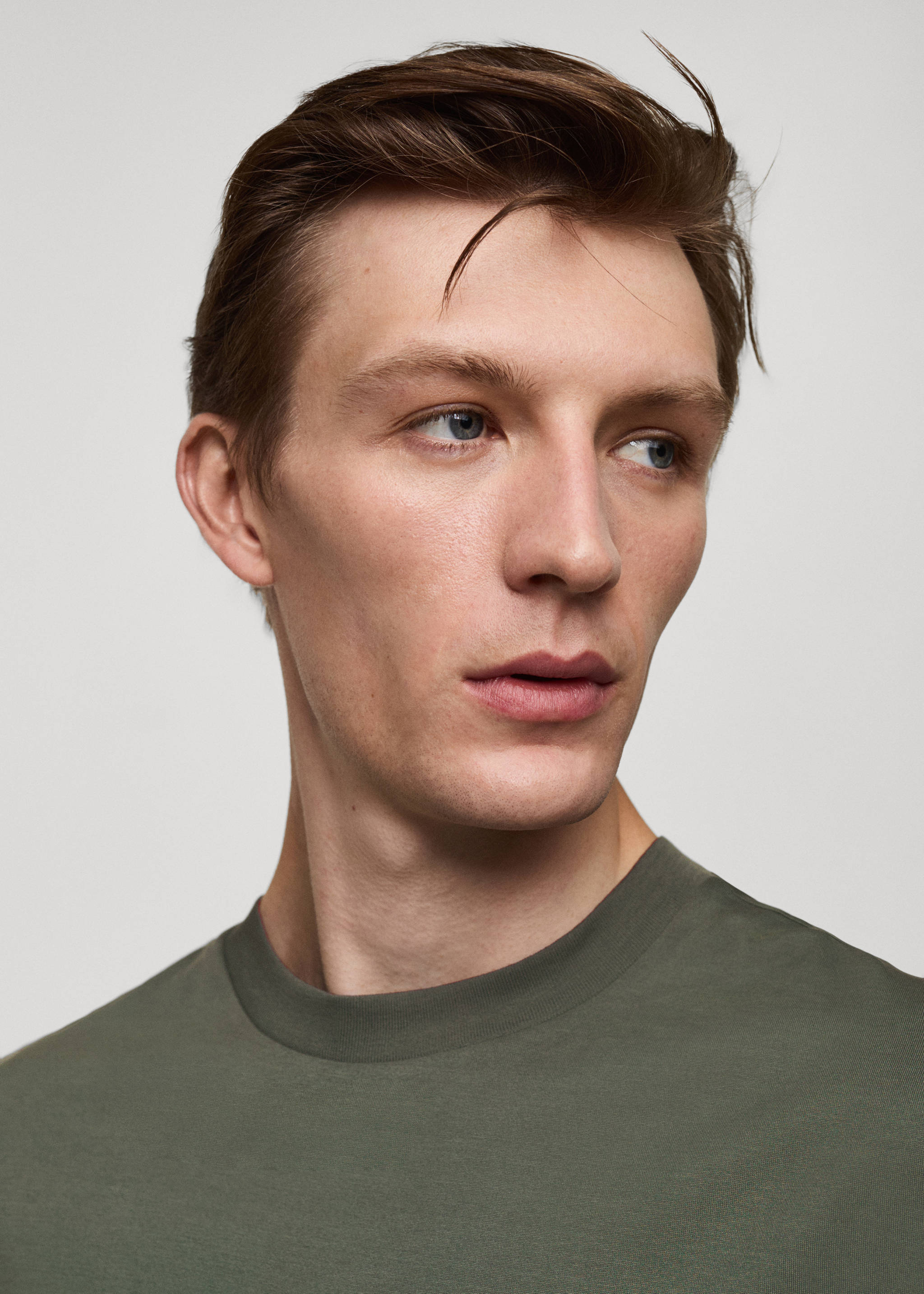 Slim-Fit-T-Shirt aus 100 % Baumwolle - Detail des Artikels 1