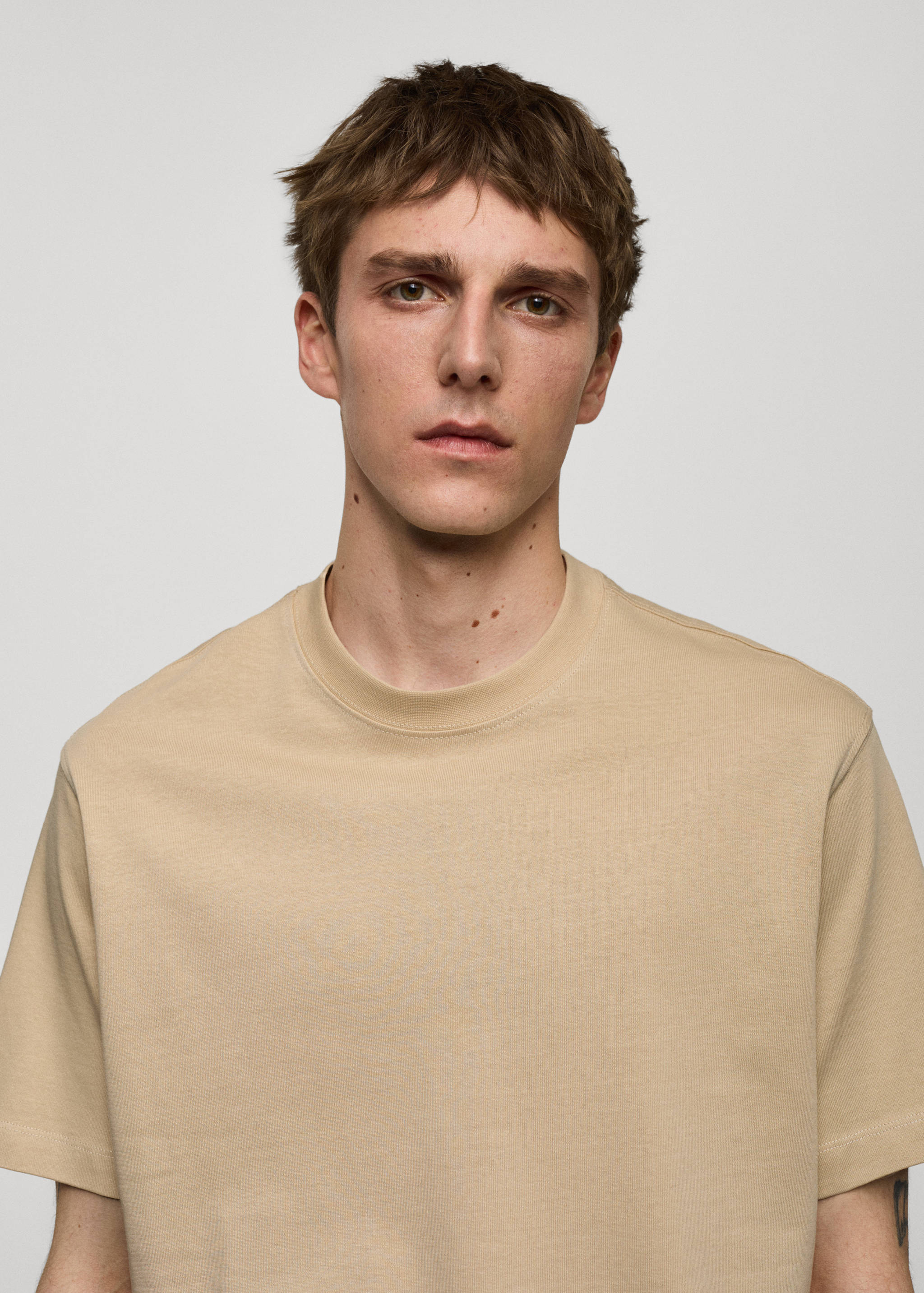 Basic 100% cotton relaxed-fit t-shirt - Details of the article 1
