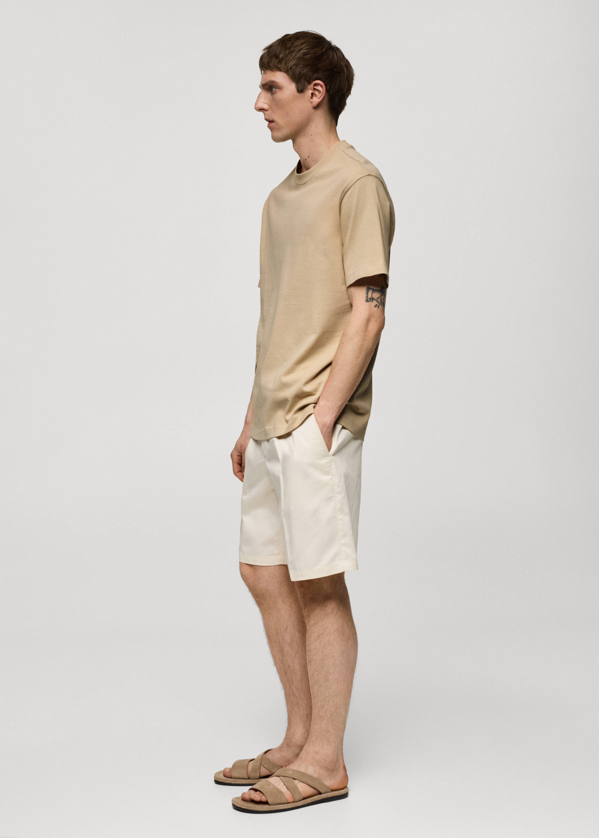 Basic 100% cotton relaxed-fit t-shirt - Details of the article 2