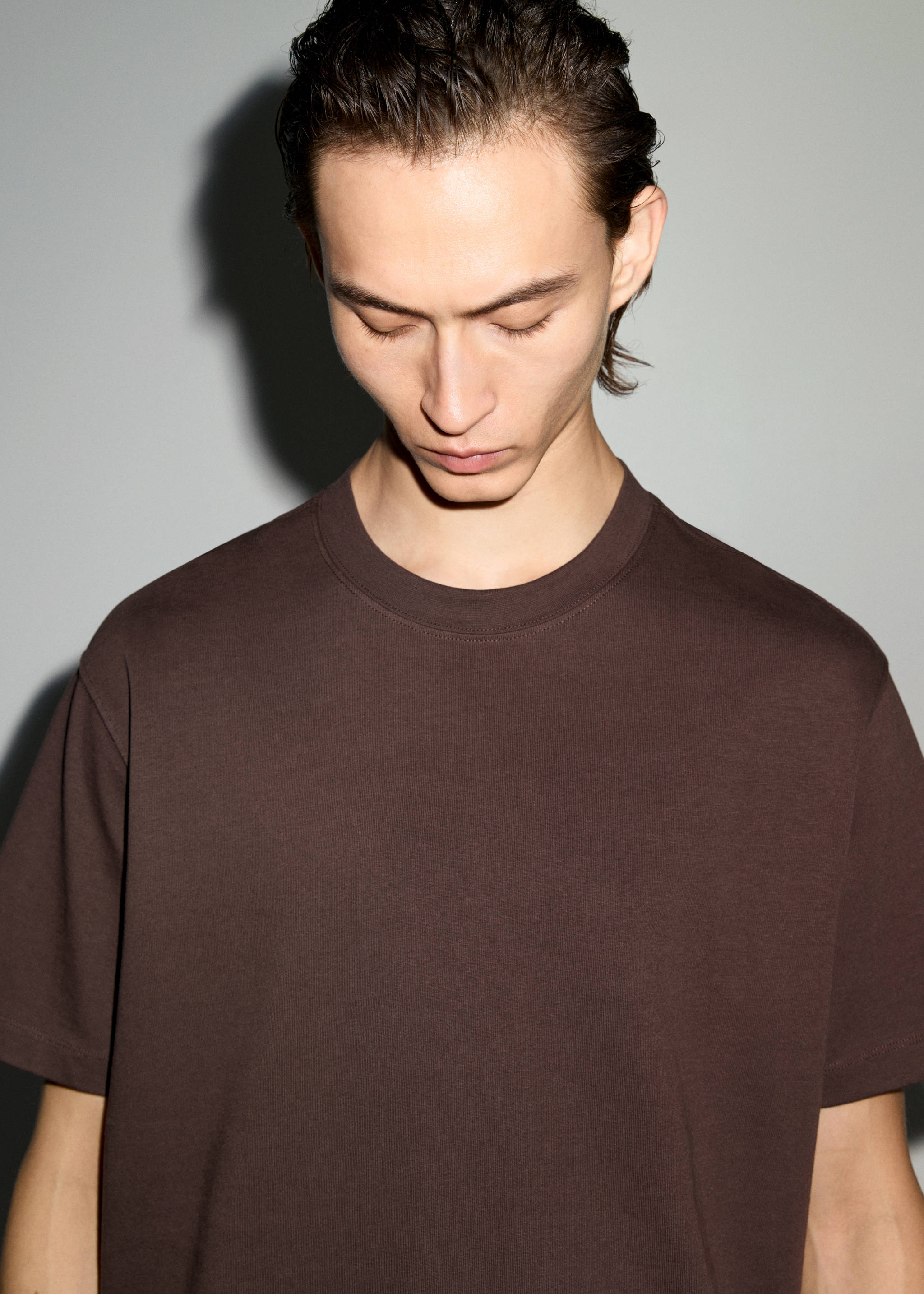 Basic 100% cotton relaxed-fit t-shirt - Details of the article 3