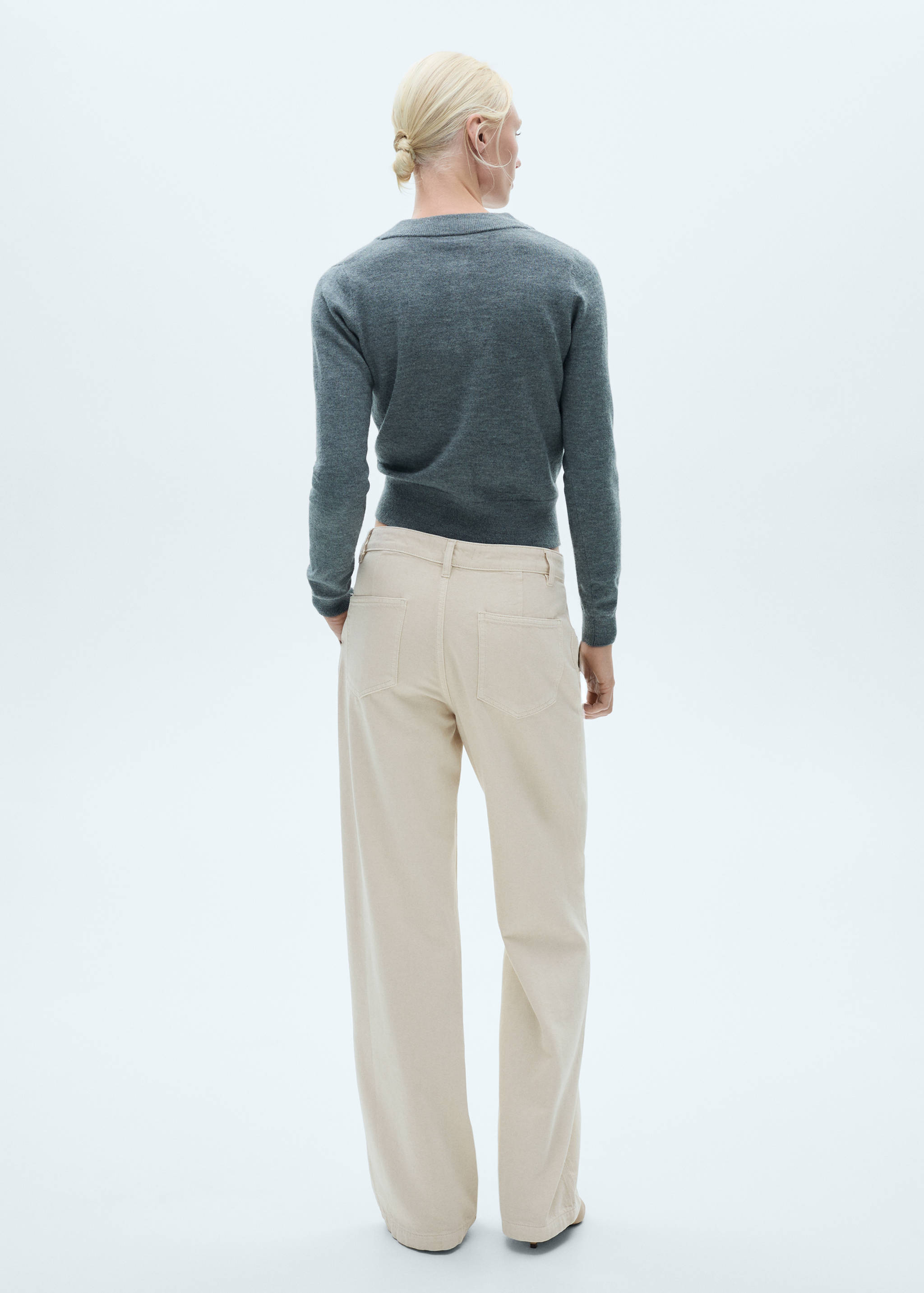 Bő szárú, pliszírozott farmernadrág - A cikk hátulja