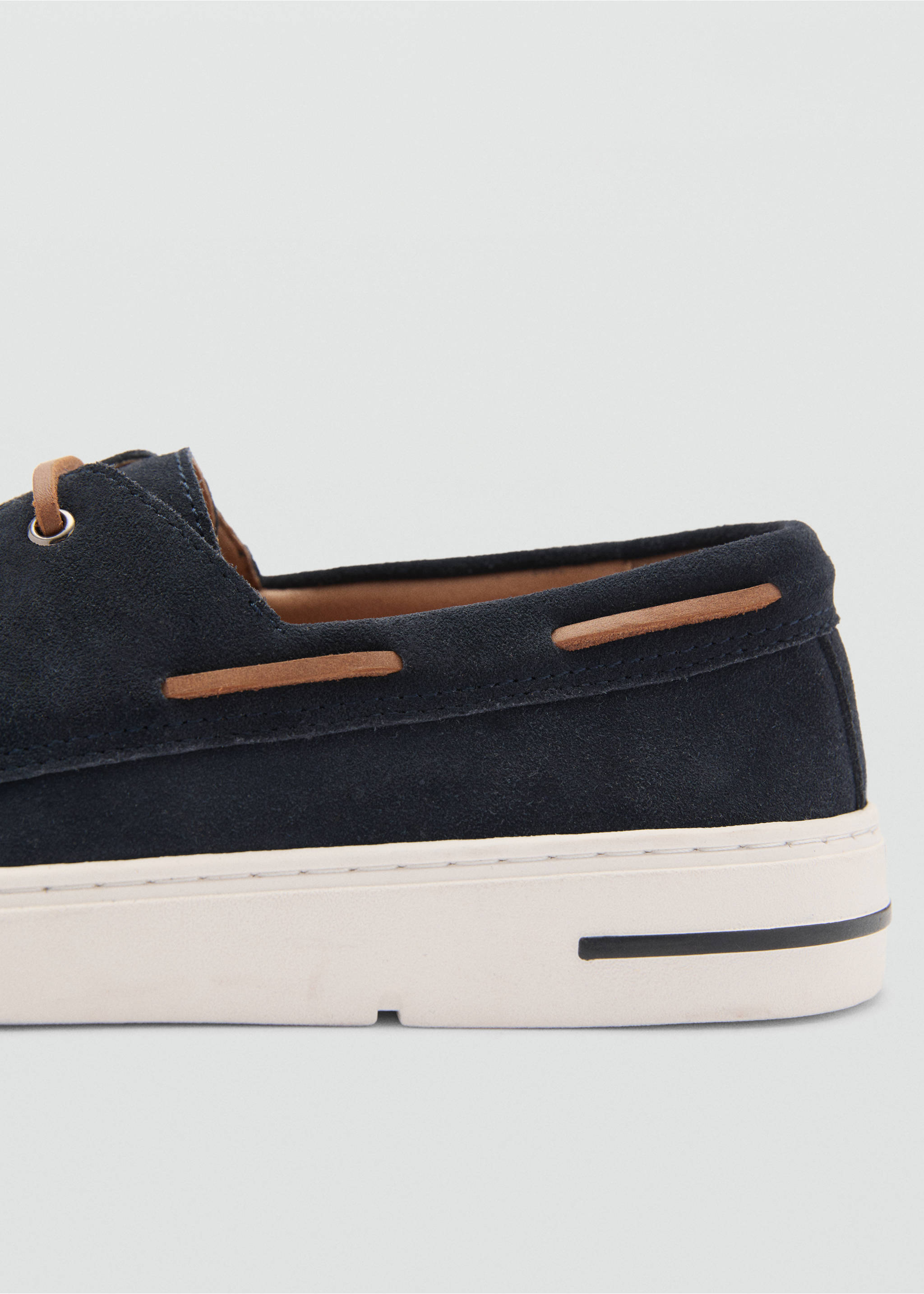 Suede nautical shoes - Details of the article 1, Dark Navy. Ref: 77070594-00.