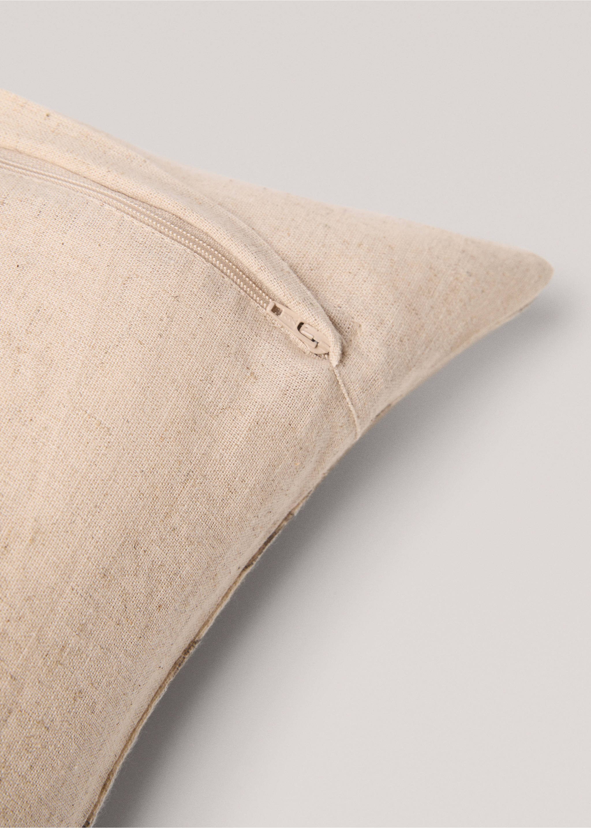 Housse de coussin coton lin fleurs 50x50 cm - Détail de l'article 4, Marron clair/pastel. Ref: 77070614-00.