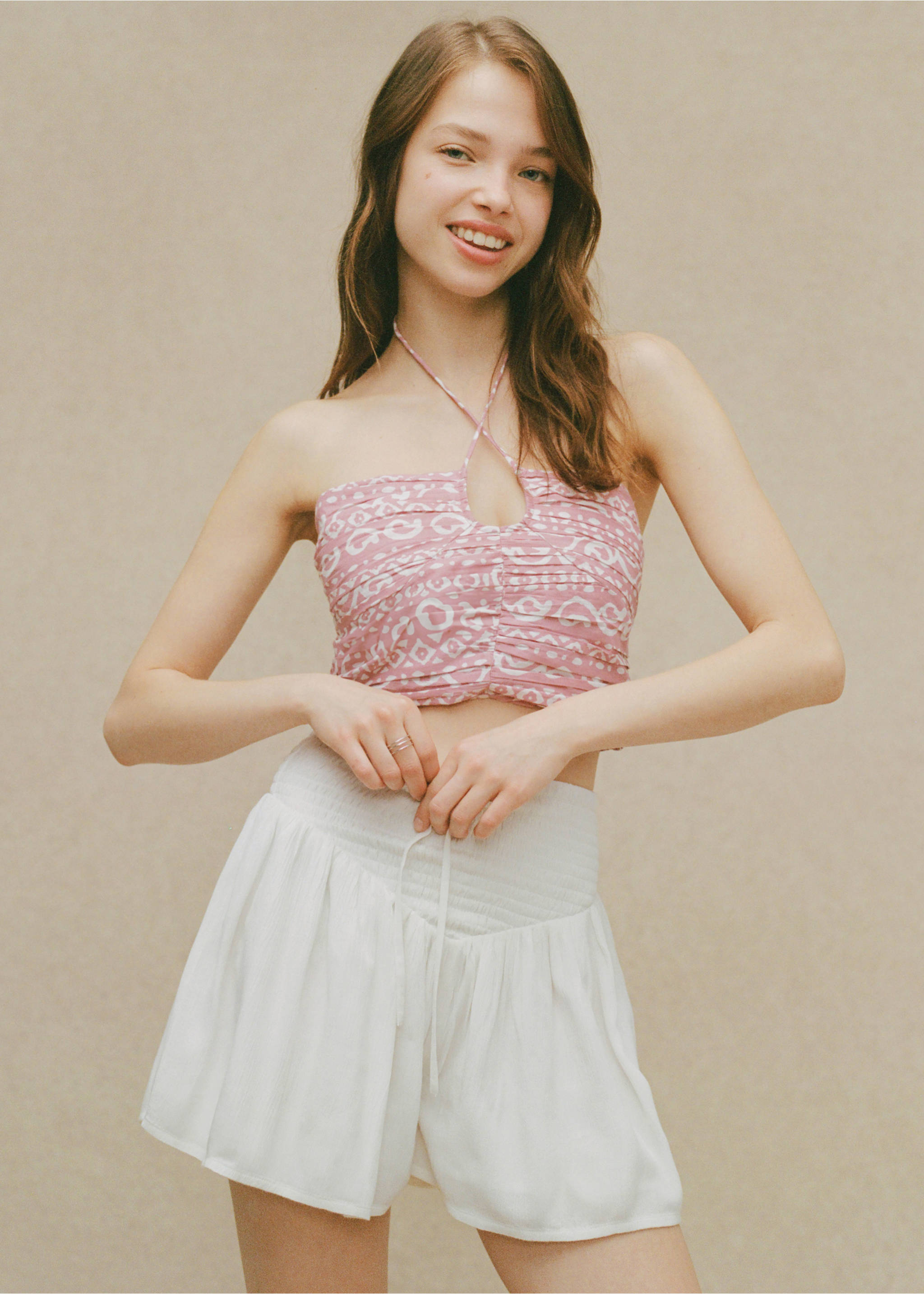 Gathered skort - Details of the article 5, Off White. Ref: 77070628-00.