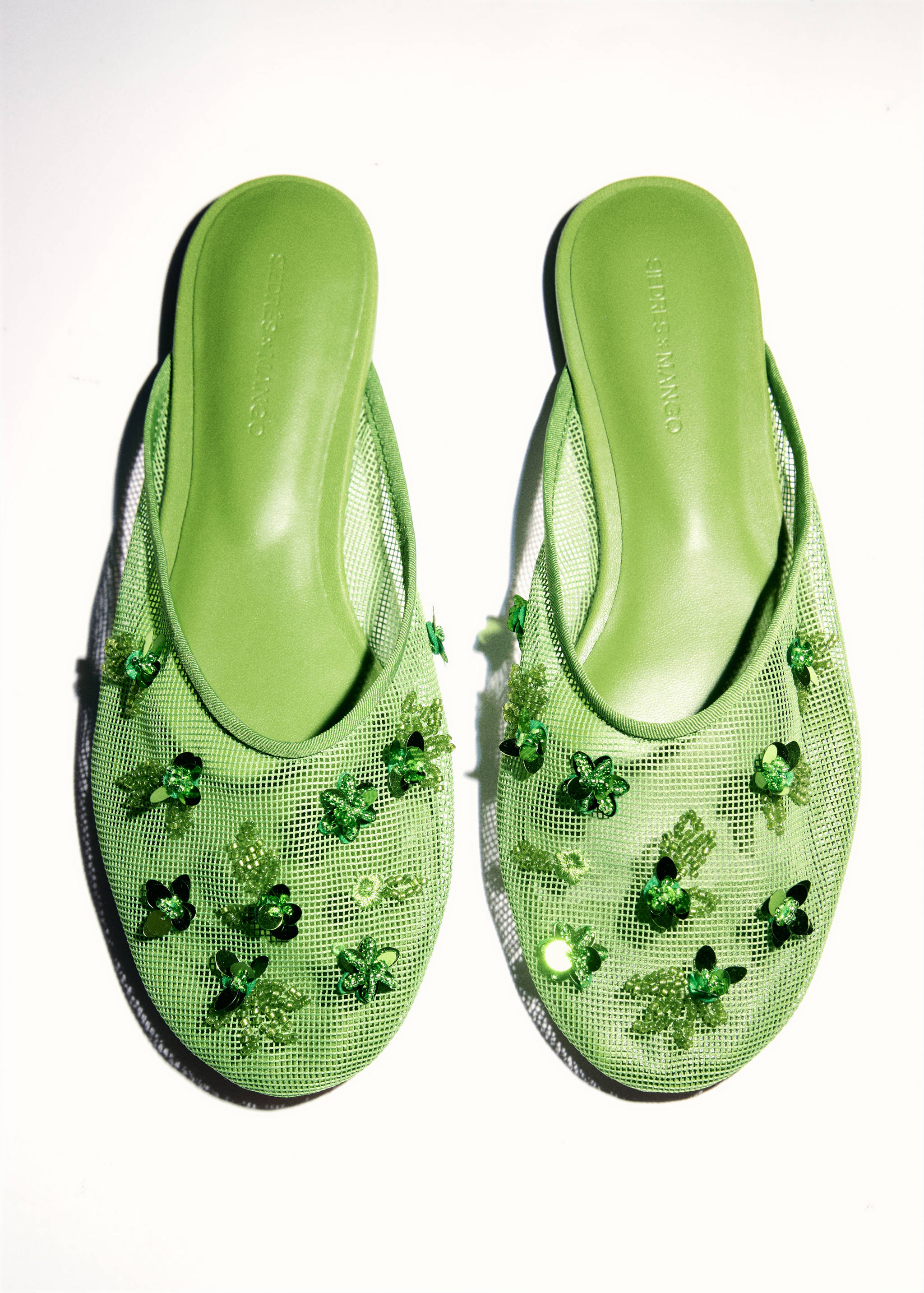 Mesh beaded shoe - Details of the article 5