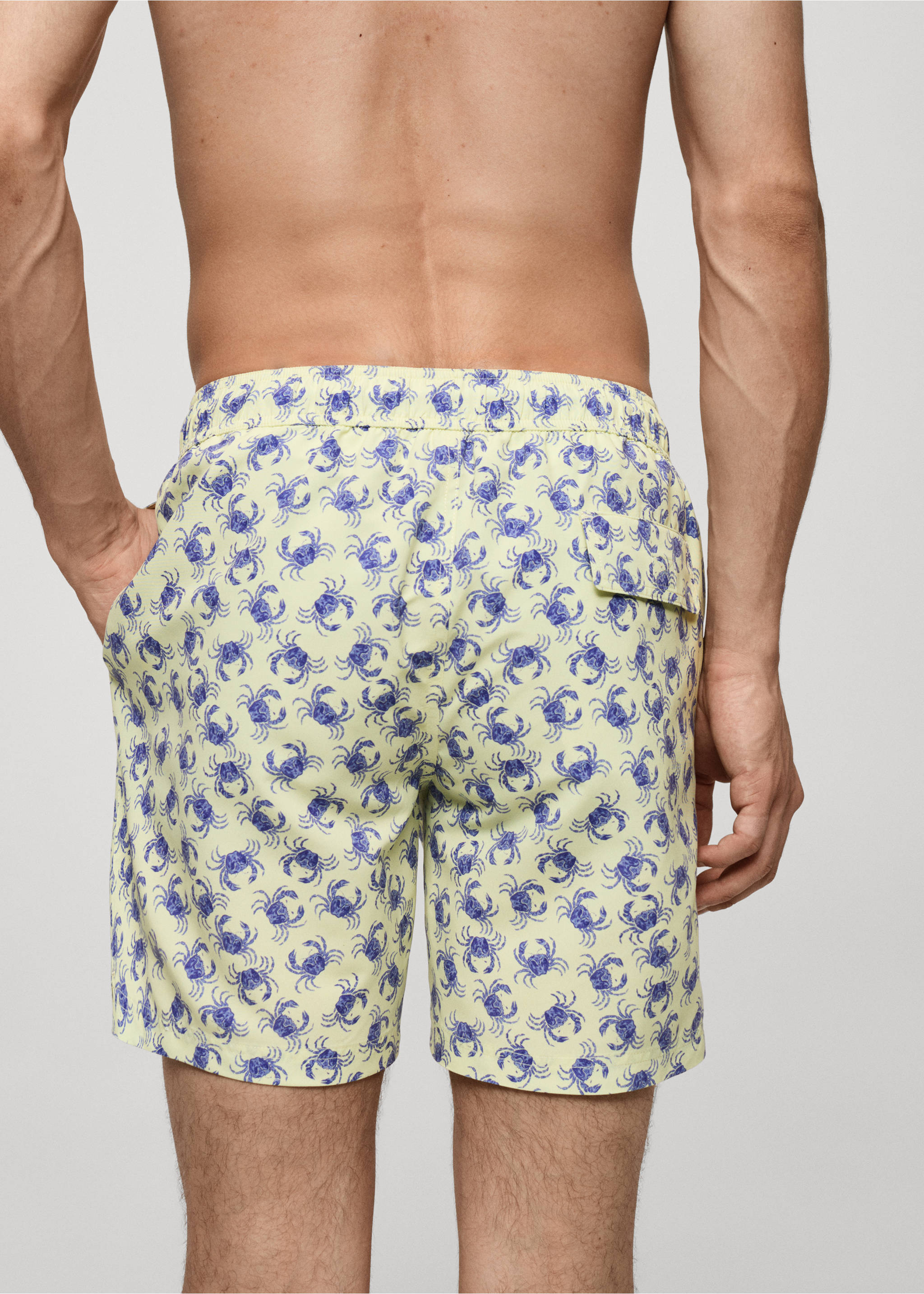 Banyador estampat crancs - Detall de l'article 6, Groc pastel. Ref: 77070640-00.