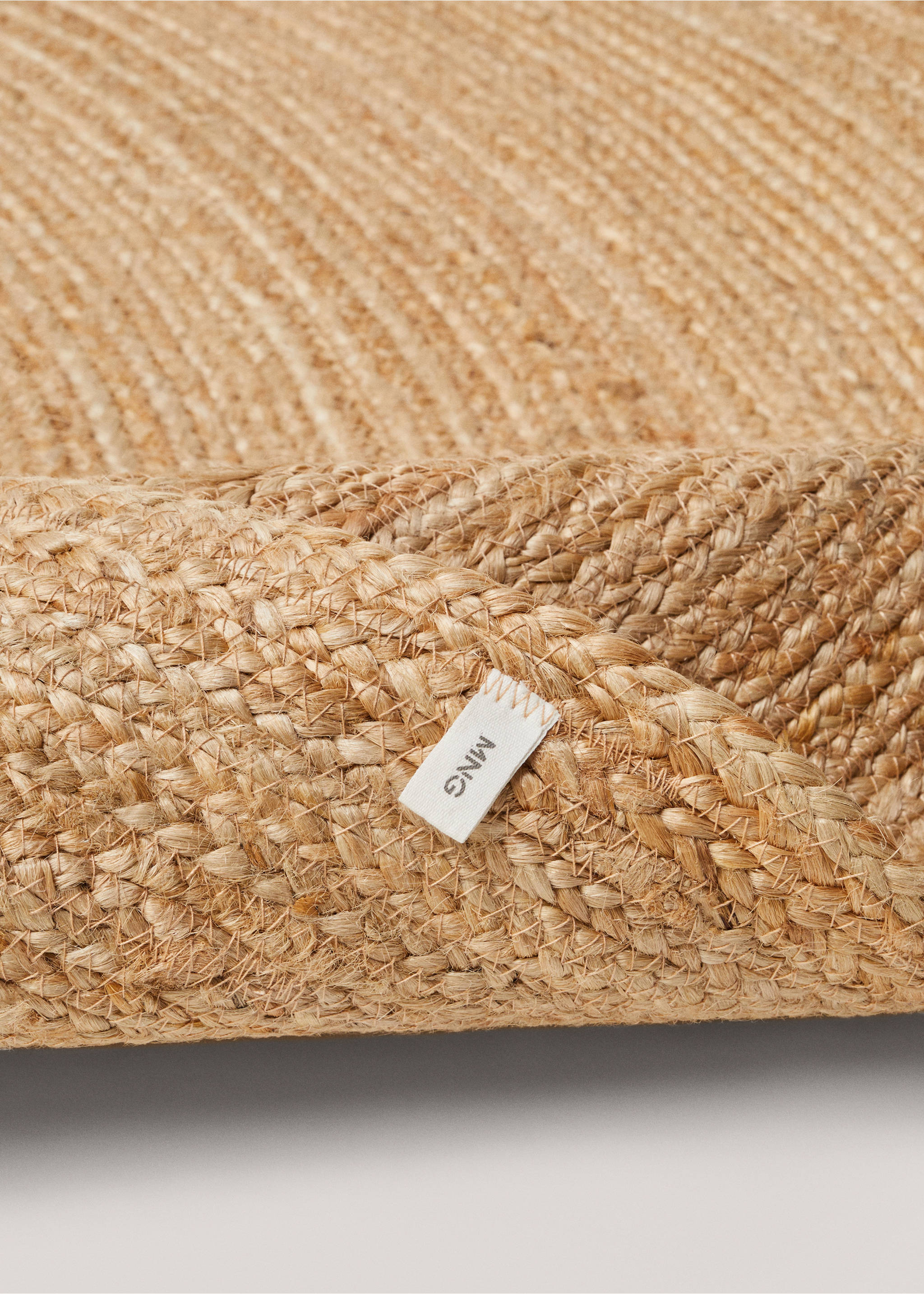 Mittelgroßer runder Teppich aus Naturfasern - Detail des Artikels 2, Beige. Ref: 77071008-00.