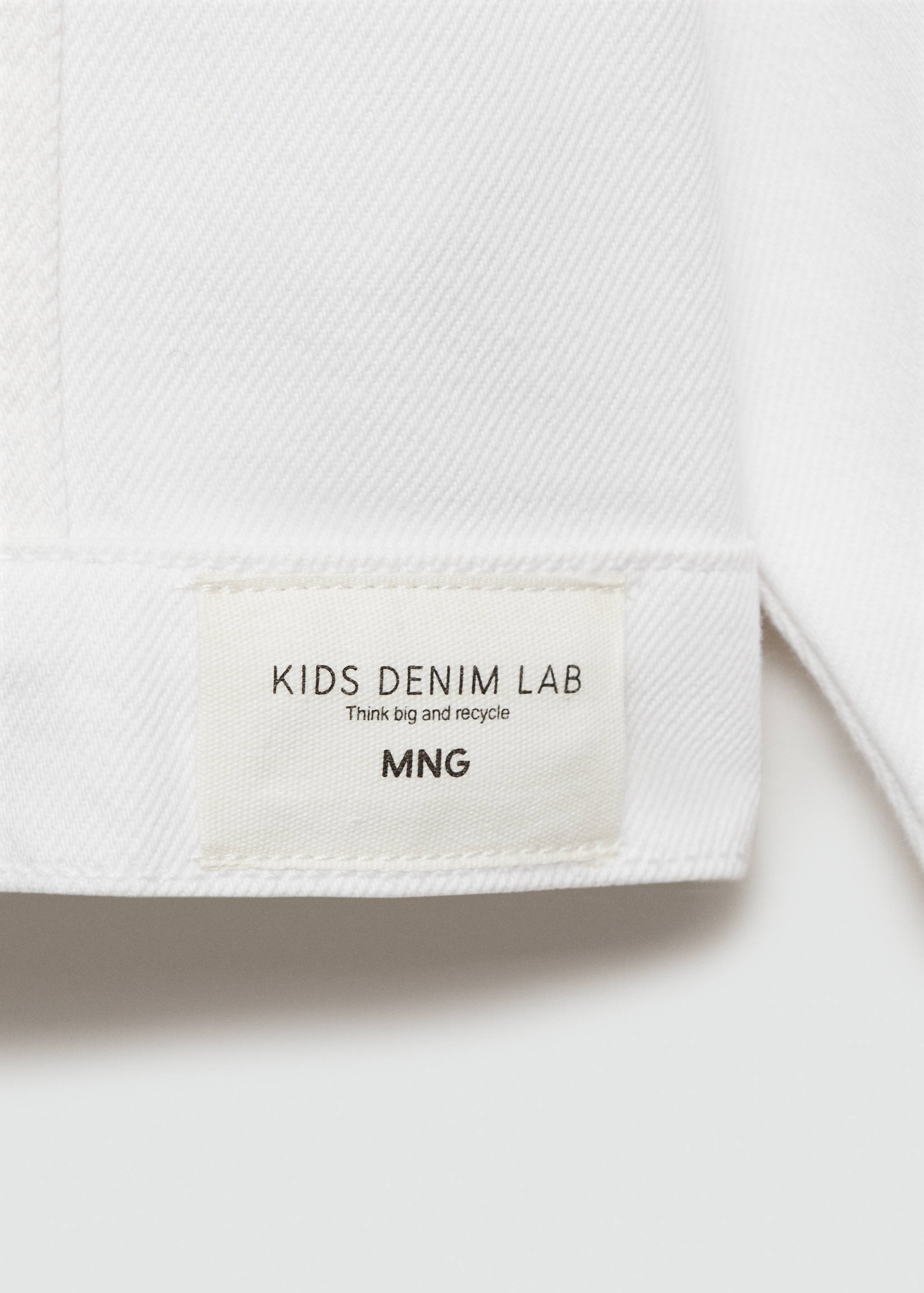 Jeansjacke mit Taschen - Detail des Artikels 0