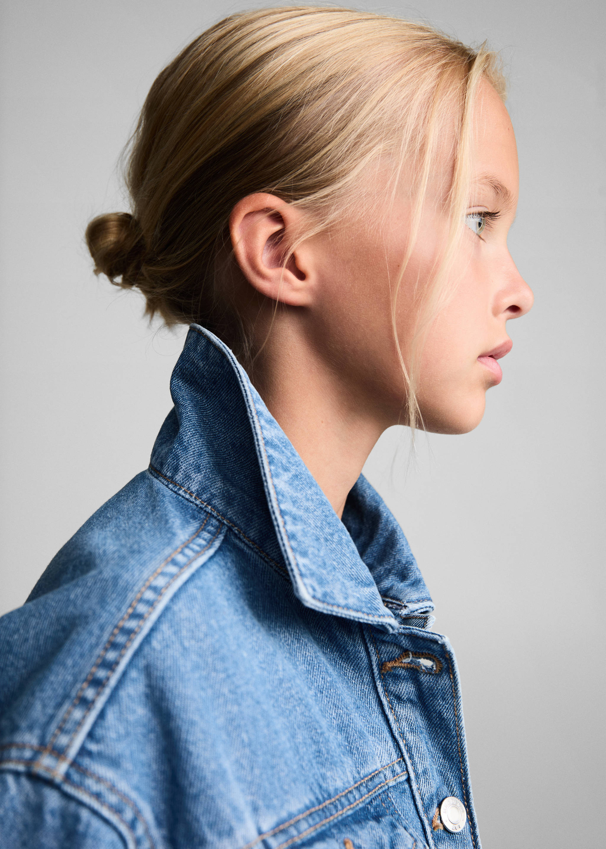 Jeansjacke mit Taschen - Detail des Artikels 4