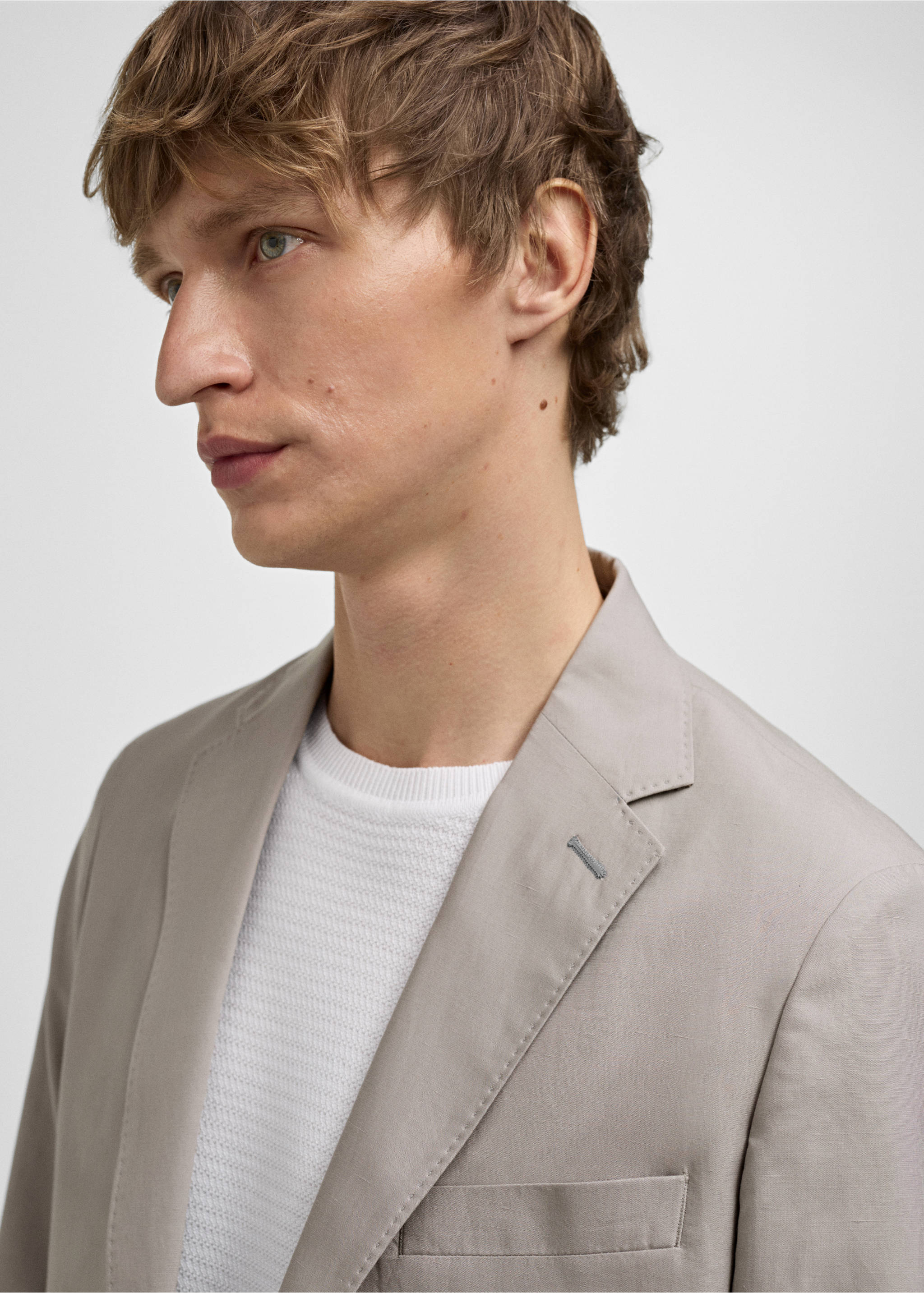 Slim-fit linen-blend suit jacket - Details of the article 1, Light/Pastel Grey. Ref: 77072532-00.
