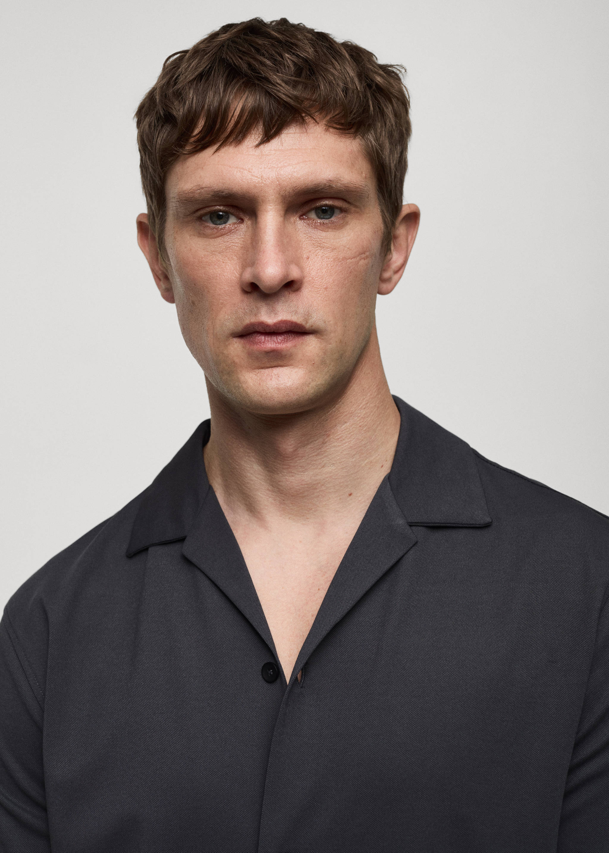 Baumwollhemd mit Bowlingkragen - Detail des Artikels 1