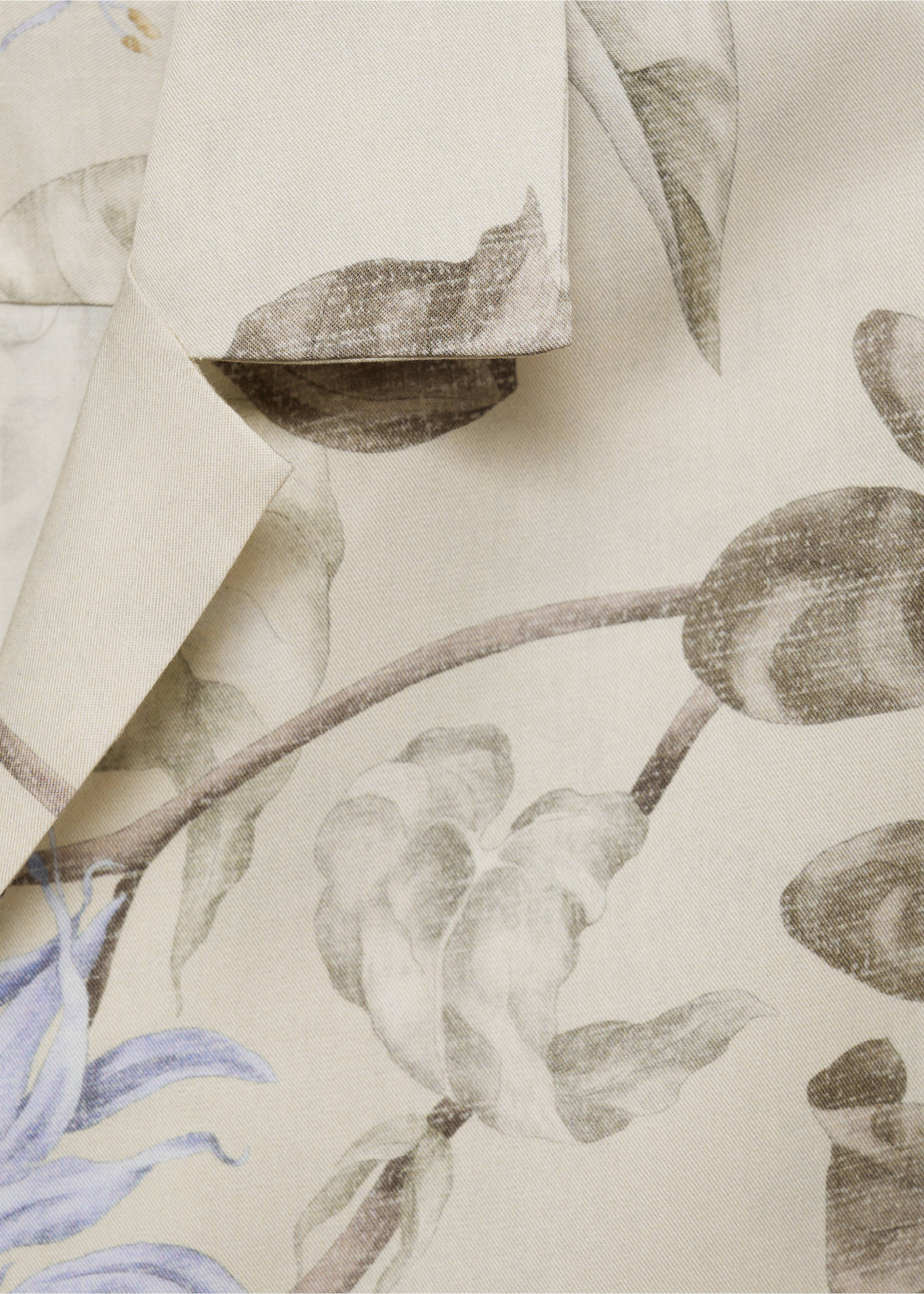 Flowy floral print shirt - Details of the article 0, Grey. Ref: 77072545-00.