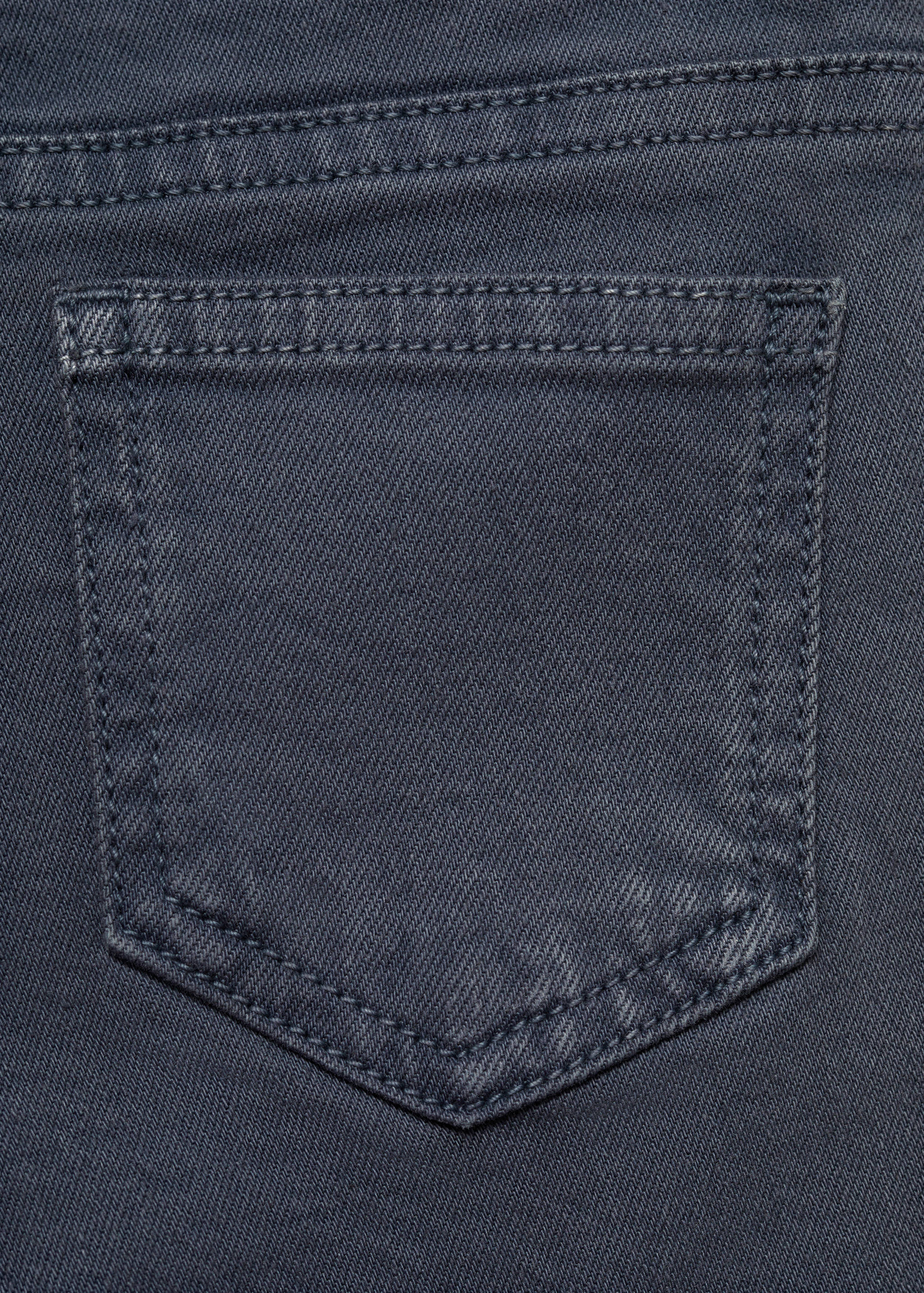 Flared finished jeans - Details of the article 0