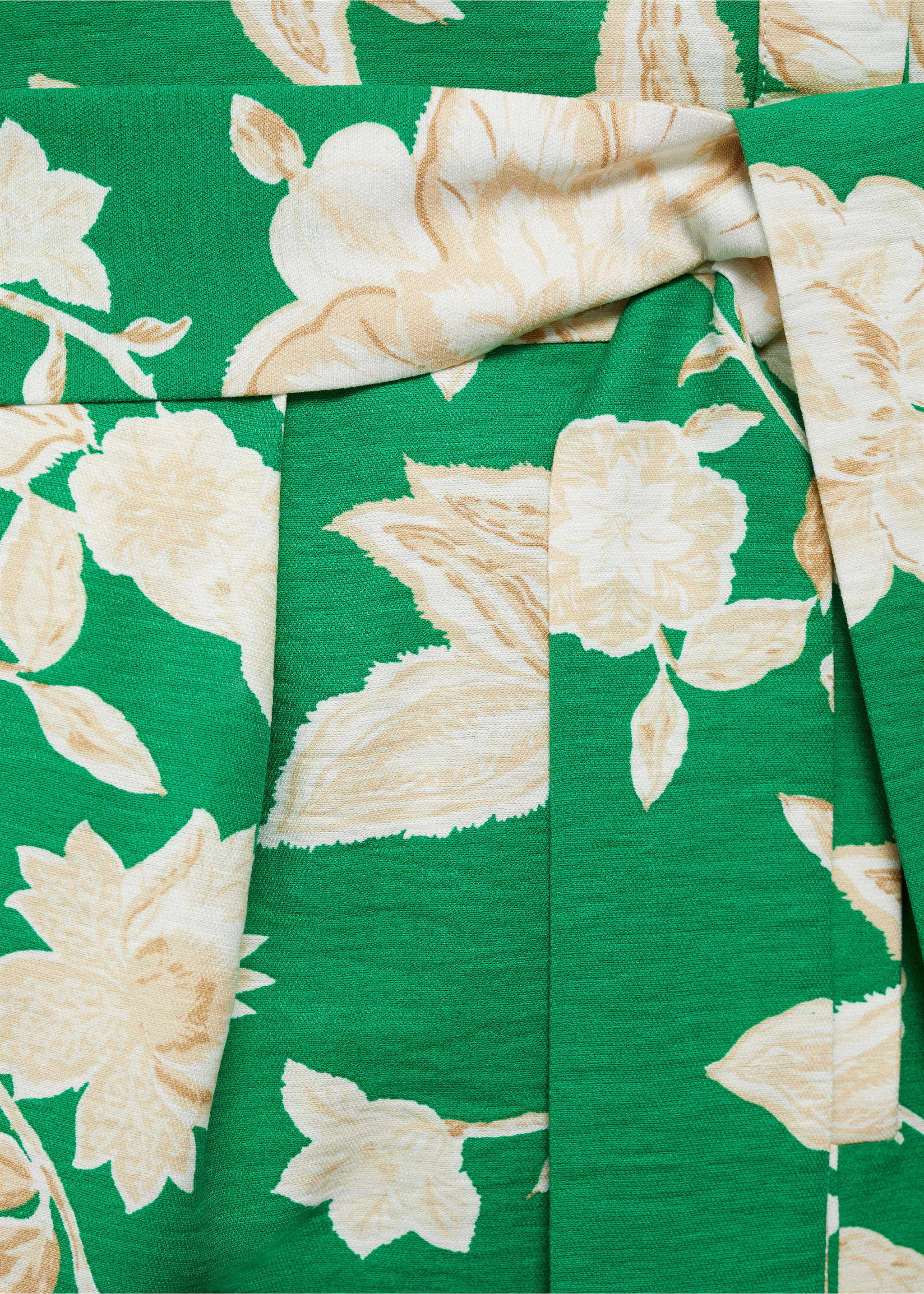 Flower short jumpsuit - Details of the article 0, Green. Ref: 77072919-00.