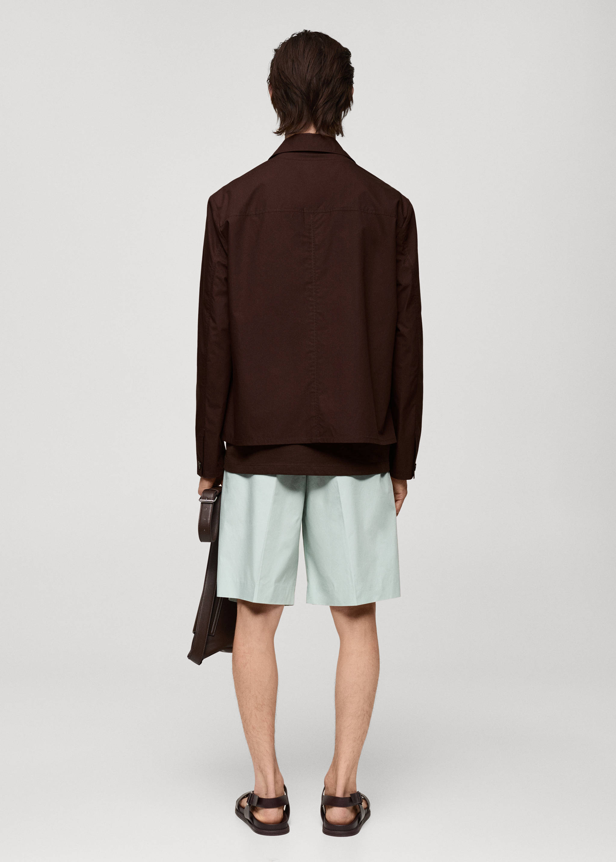 Relaxed-fit bermuda shorts - Reverse of the article