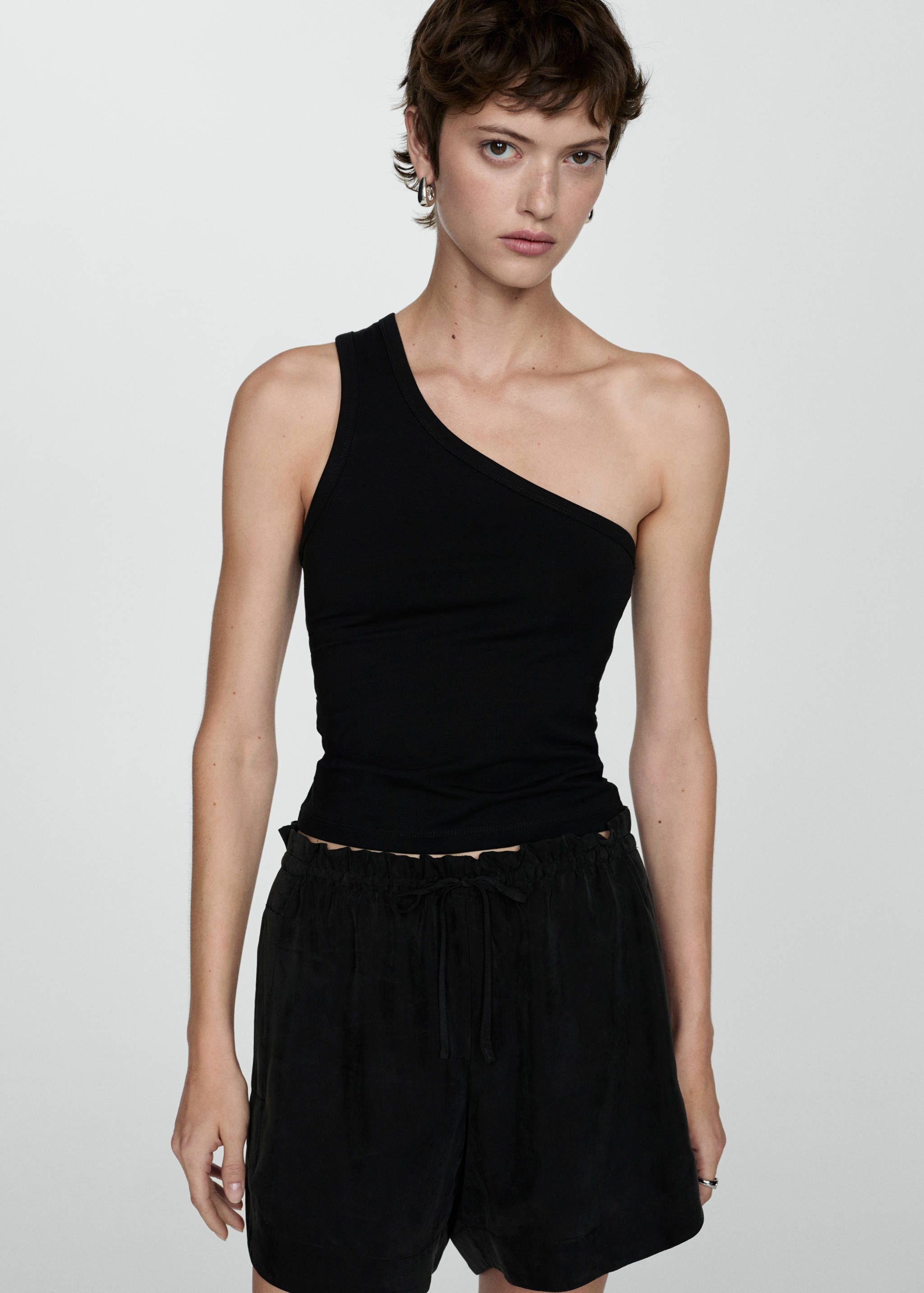 High-waisted straight-fit cupro shorts - Details of the article 2