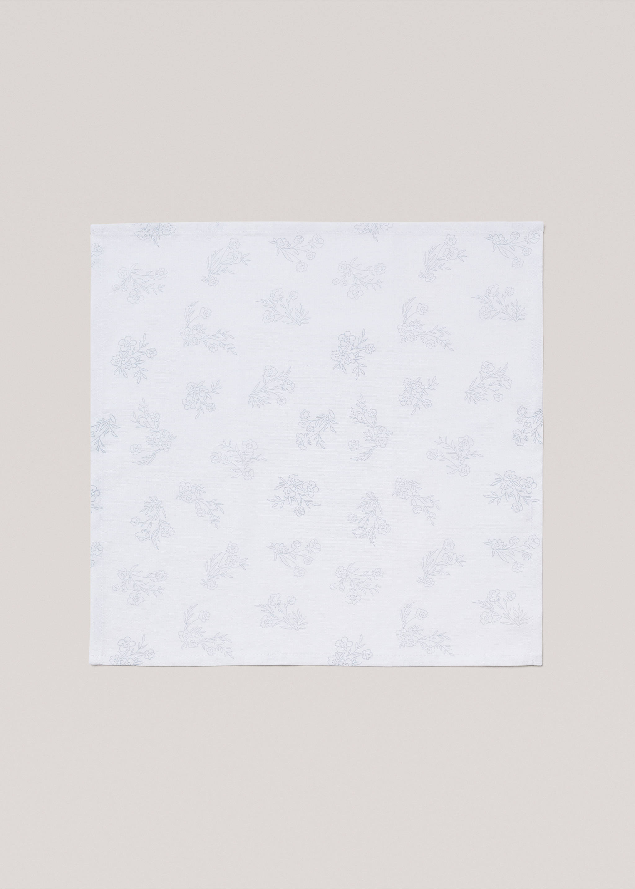 Cotton floral-design napkin - Details of the article 1, White. Ref: 77073277-00.