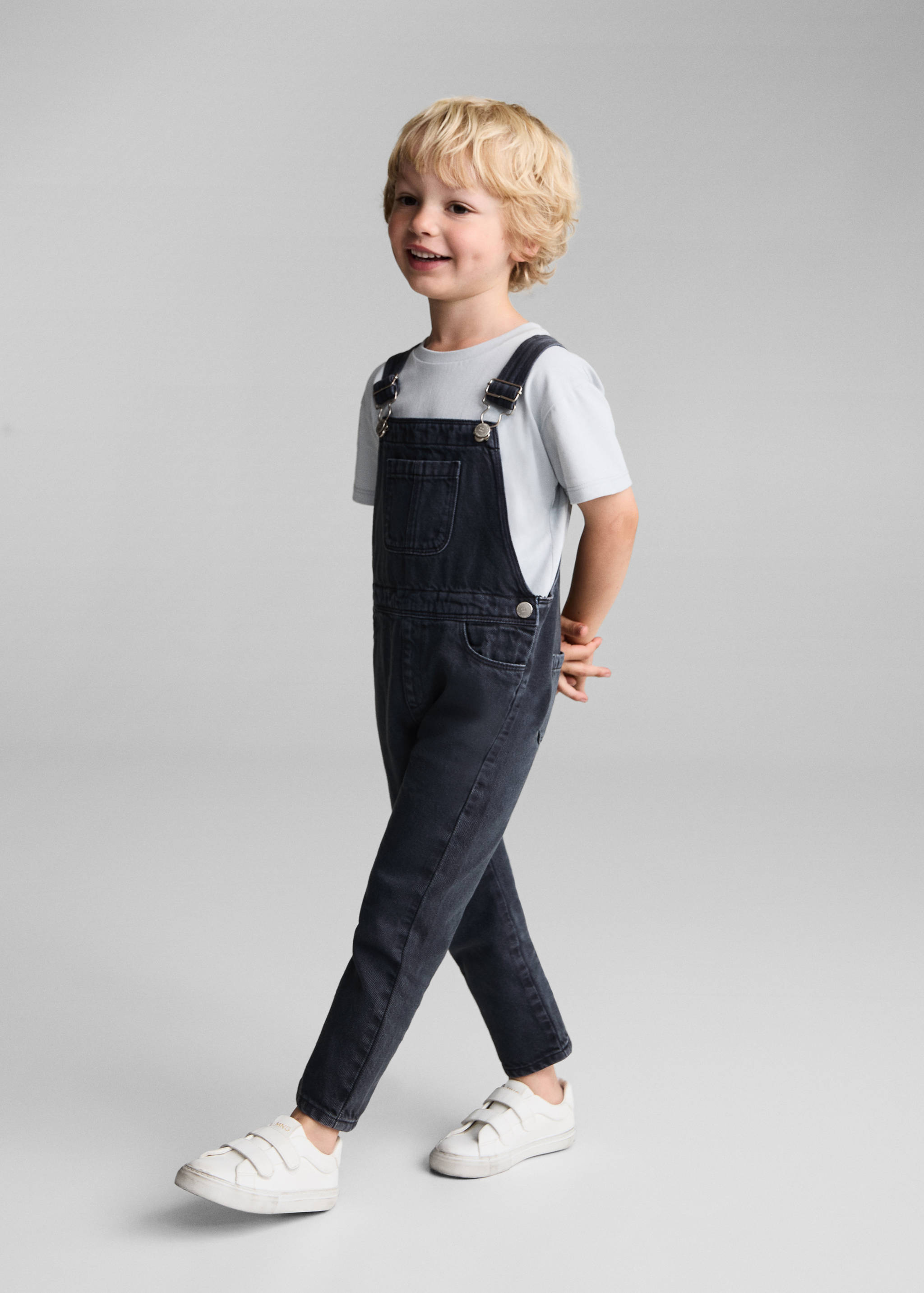 Cotton dungarees - General plane