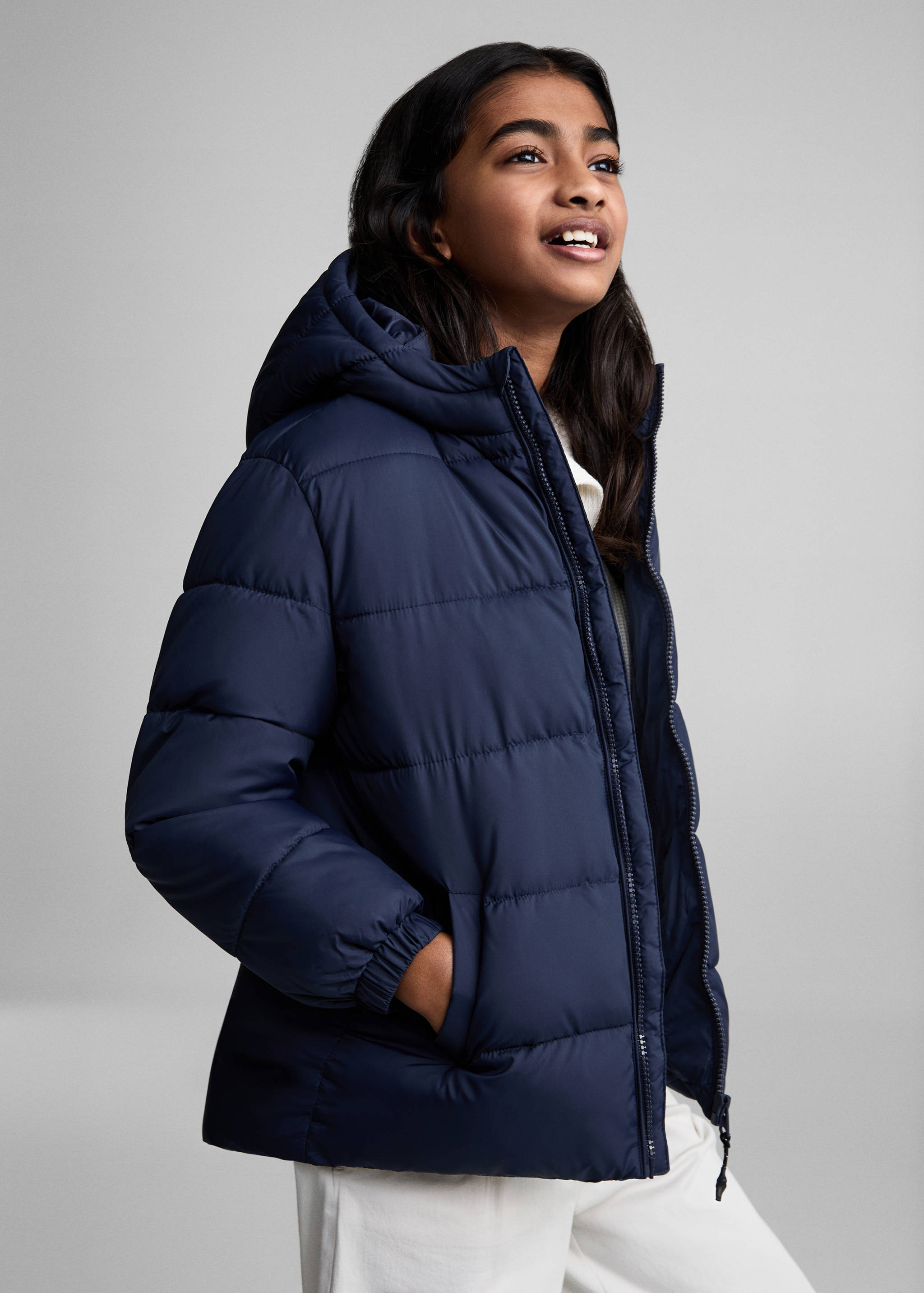 Anorak acolchado capucha - Plano medio