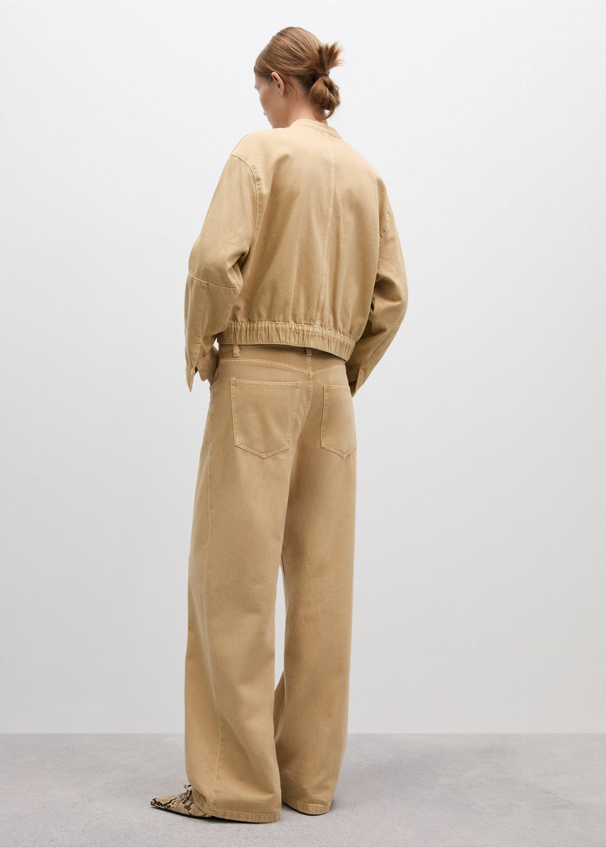 Low-rise loose-fit wide leg jeans - Reverse of the article, Medium Brown. Ref: 77074016-00.