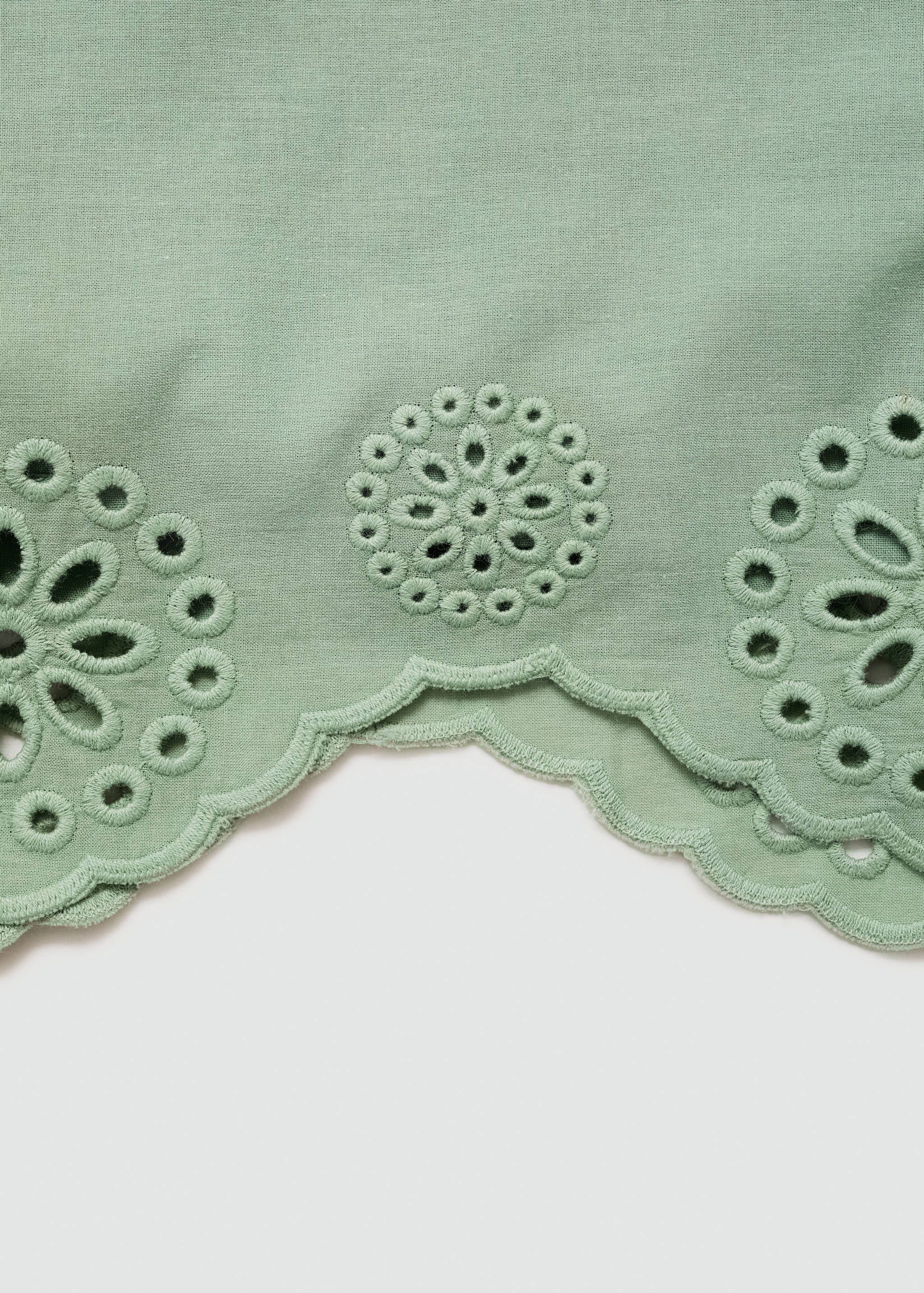 Short détails ajourés broderies - Détail de l'article 8