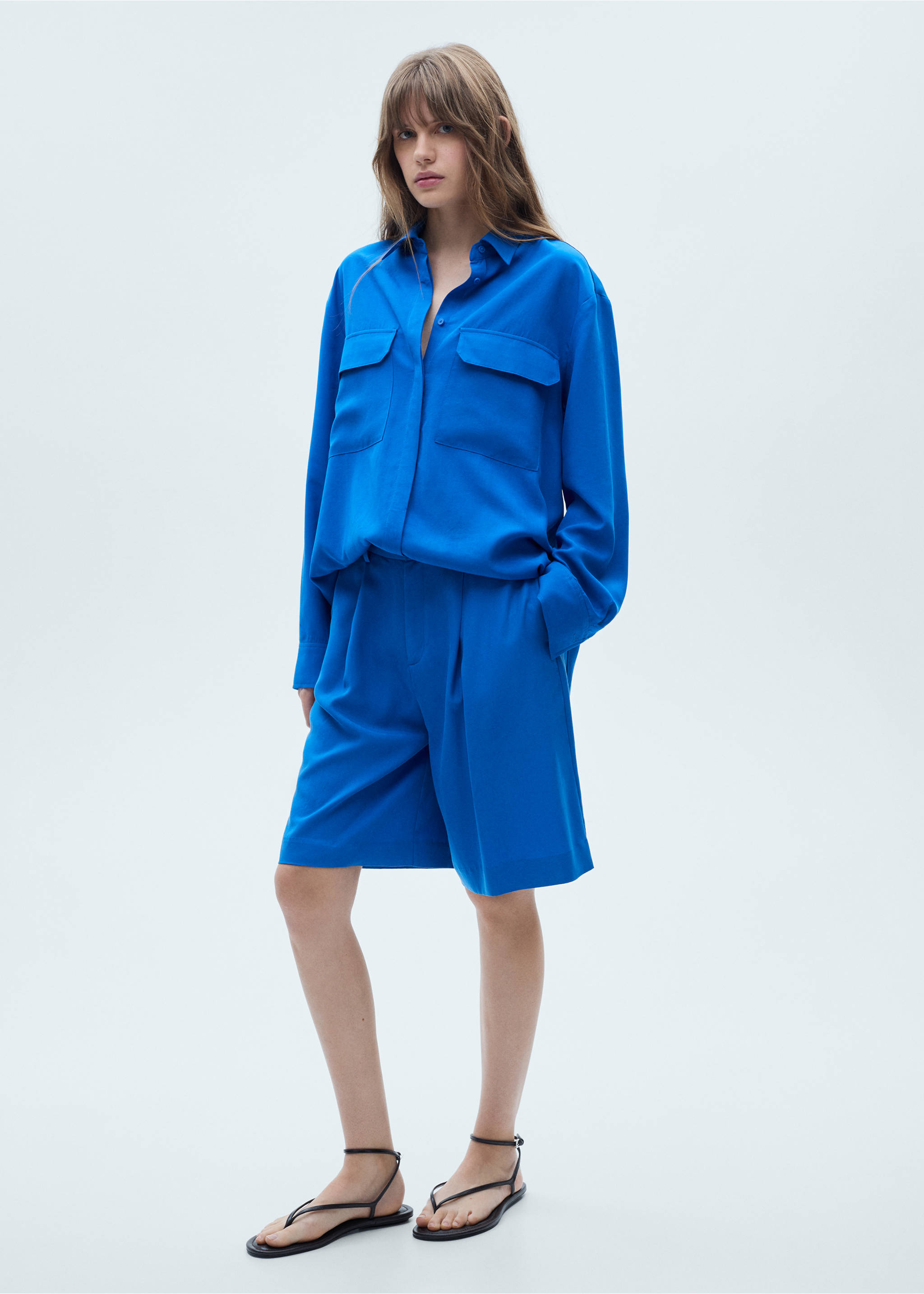 Lyocell pleated bermuda shorts - General plane, Blue. Ref: 77074023-00.